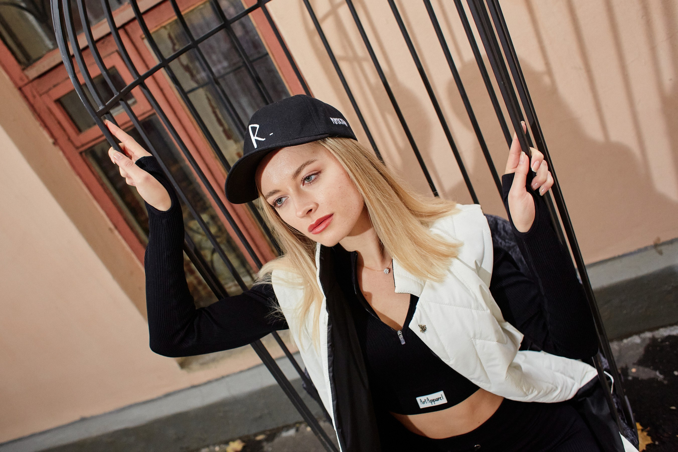 Показ Art Apparel в Москве. Коммерческий фотограф в Москве Павел Володин — фотосъемка для бизнеса