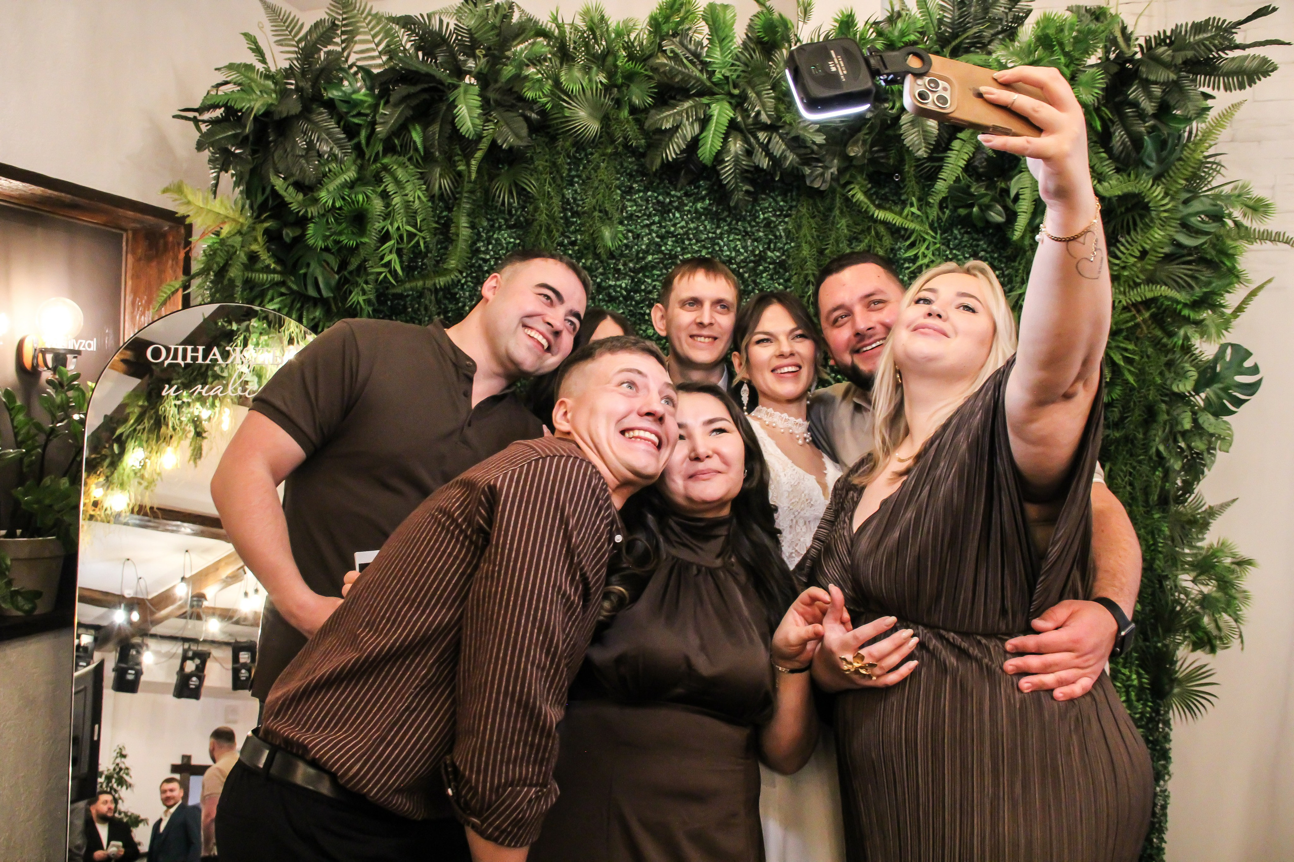 Свадебная история Олеси и Дмитрия. Семейный фотодуэт Ирина и Николай Власьевы. Фотосессии в Новосибирске