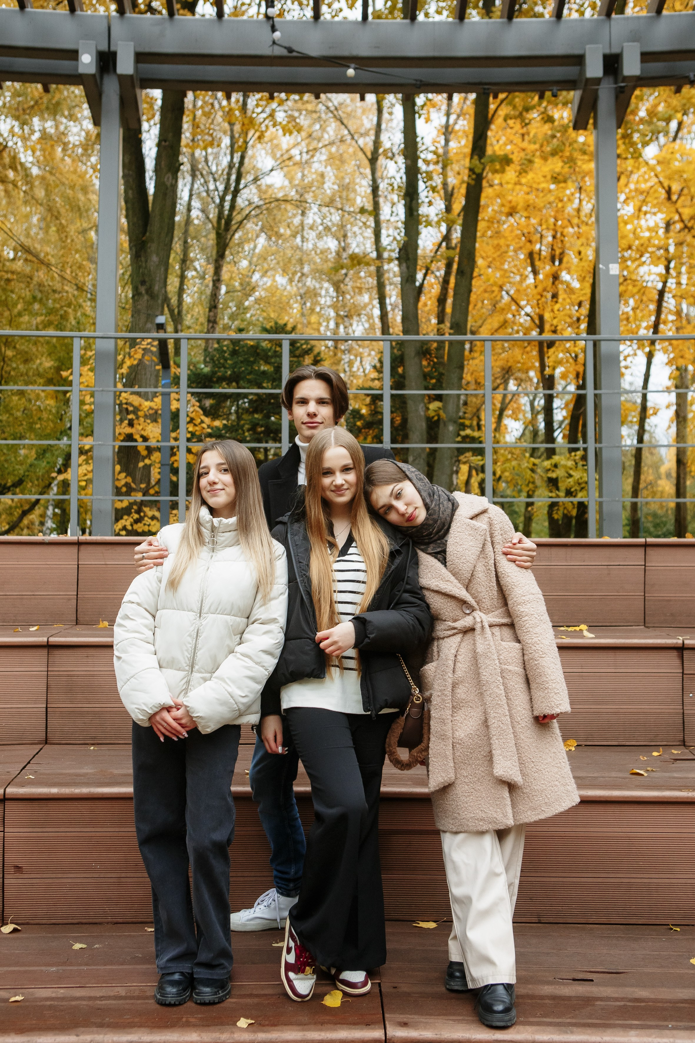 Осень Гимназия 12 11 В 2023 г. Свадебный и портретный Фотограф в Липецке Дмитрий Котюков