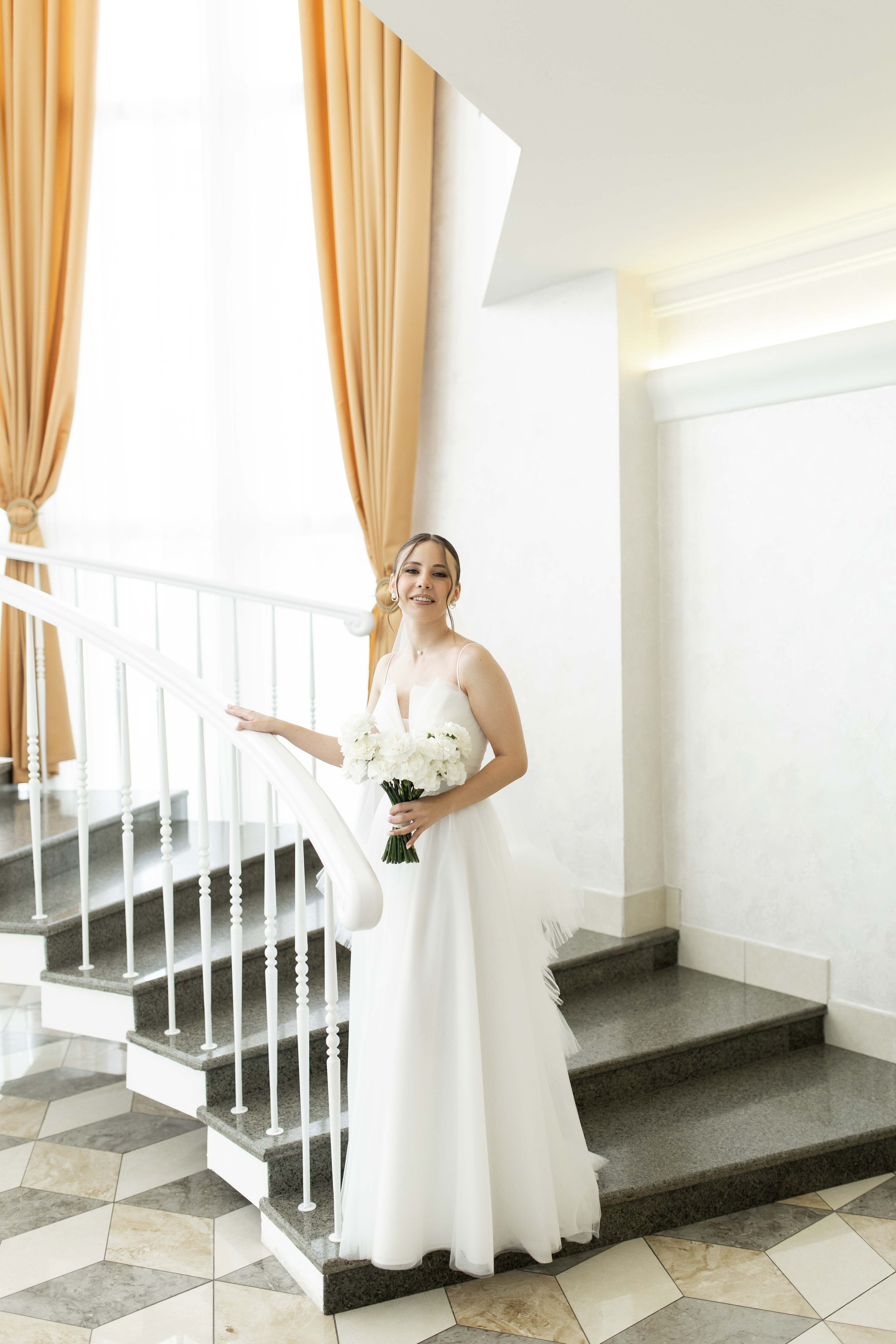 Саша и Алёна | Регистрация в ЗАГСе | Свадьба 21.09.2024. Свадебный фотограф Новосибирск | Готовность фото от 14 дней