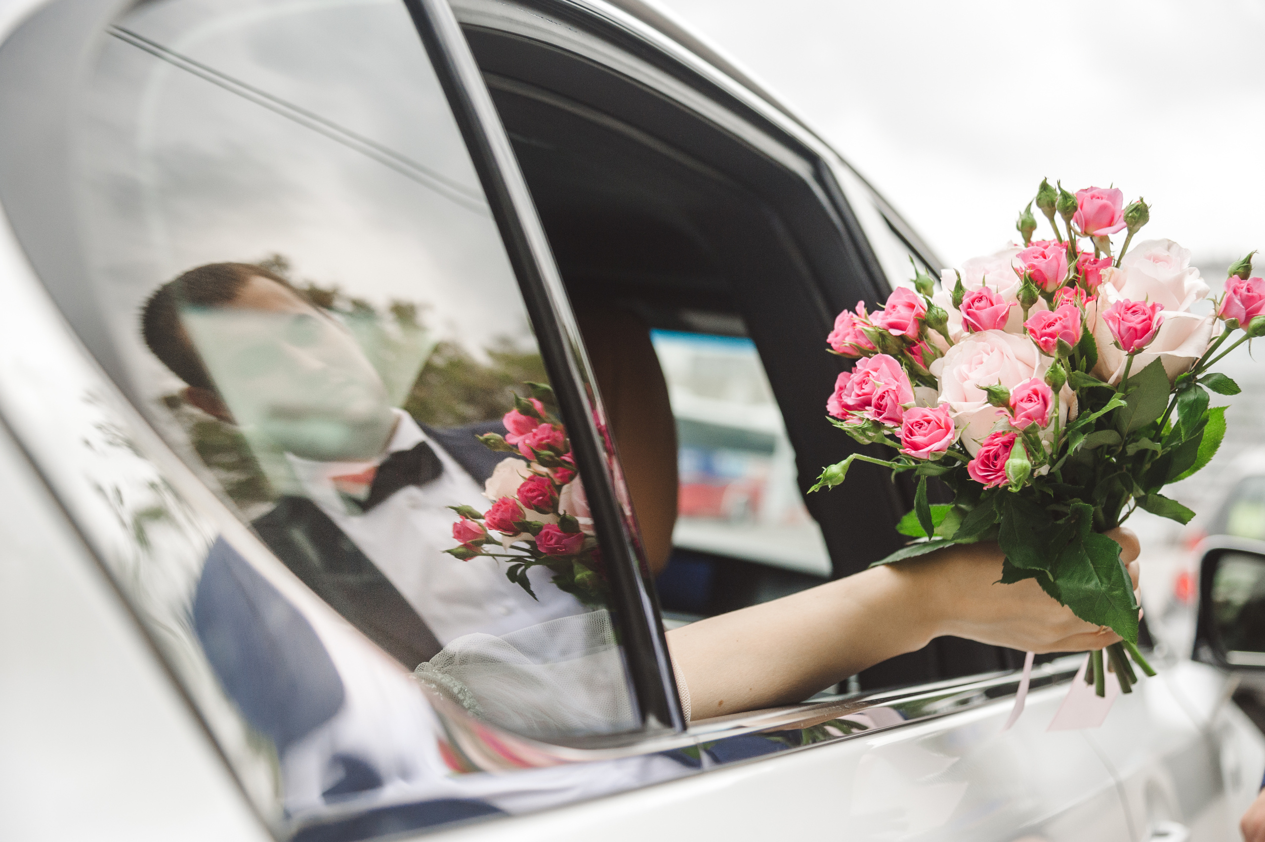 Свадебная фотосессия с прогулкой на теплоходе по Москве-реке. Семейный фотограф в Москве Елена Снегирева