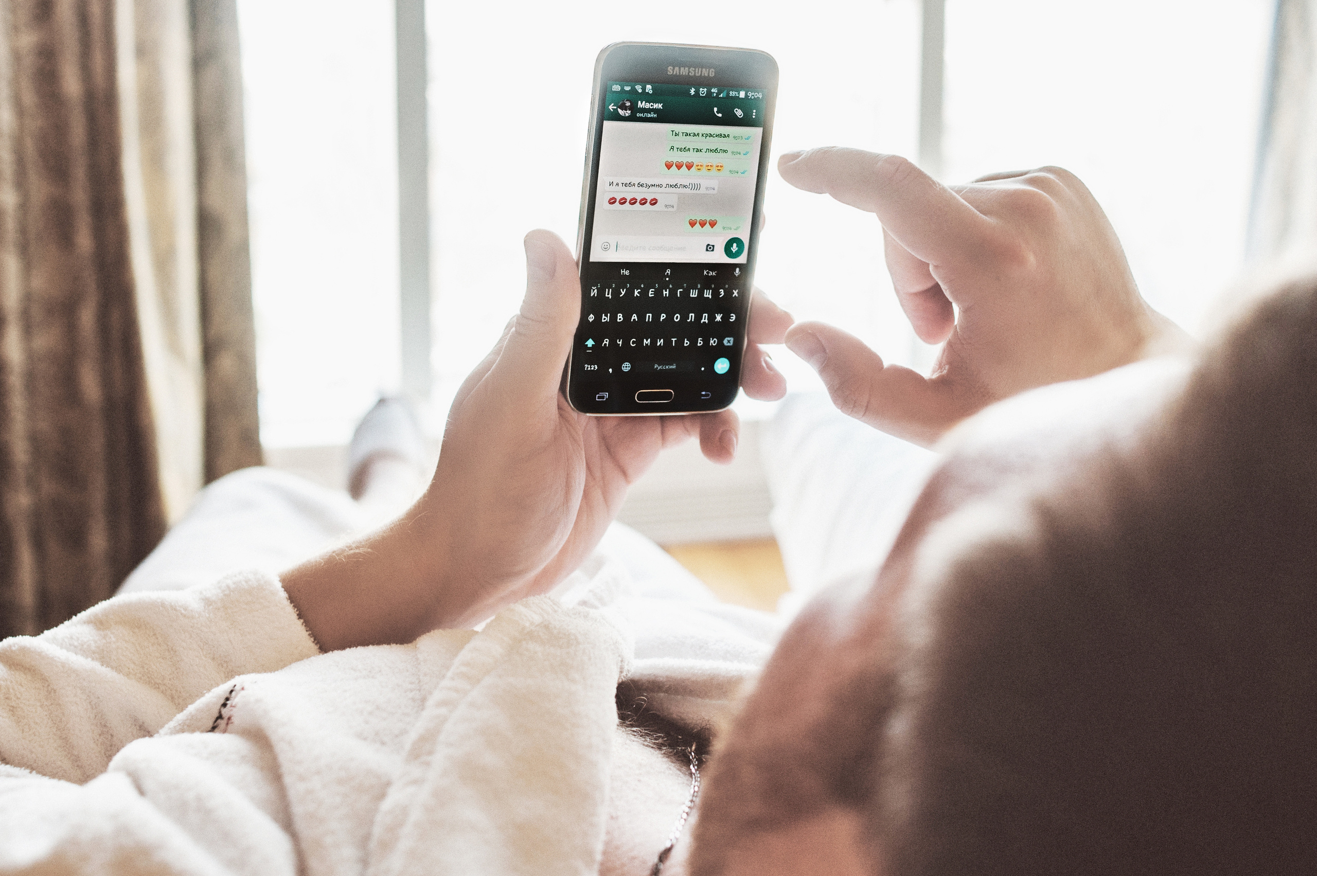 Свадебная фотосессия в Свиссотель Красные Холмы и Ботаническом саду. Семейный фотограф в Москве Елена Снегирева