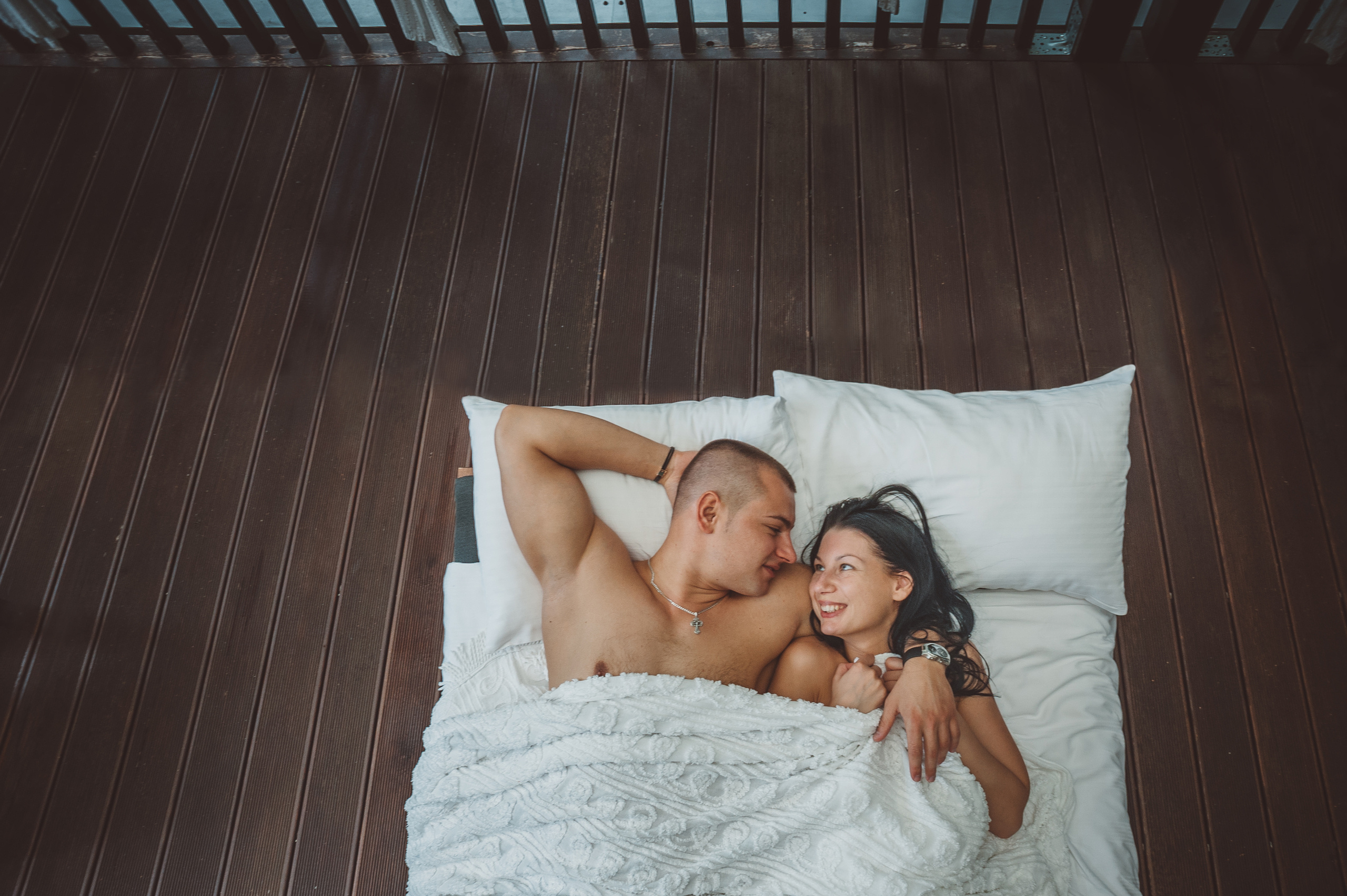 Свадебная фотосессия в Подмосковном отеле. Семейный фотограф в Москве Елена Снегирева