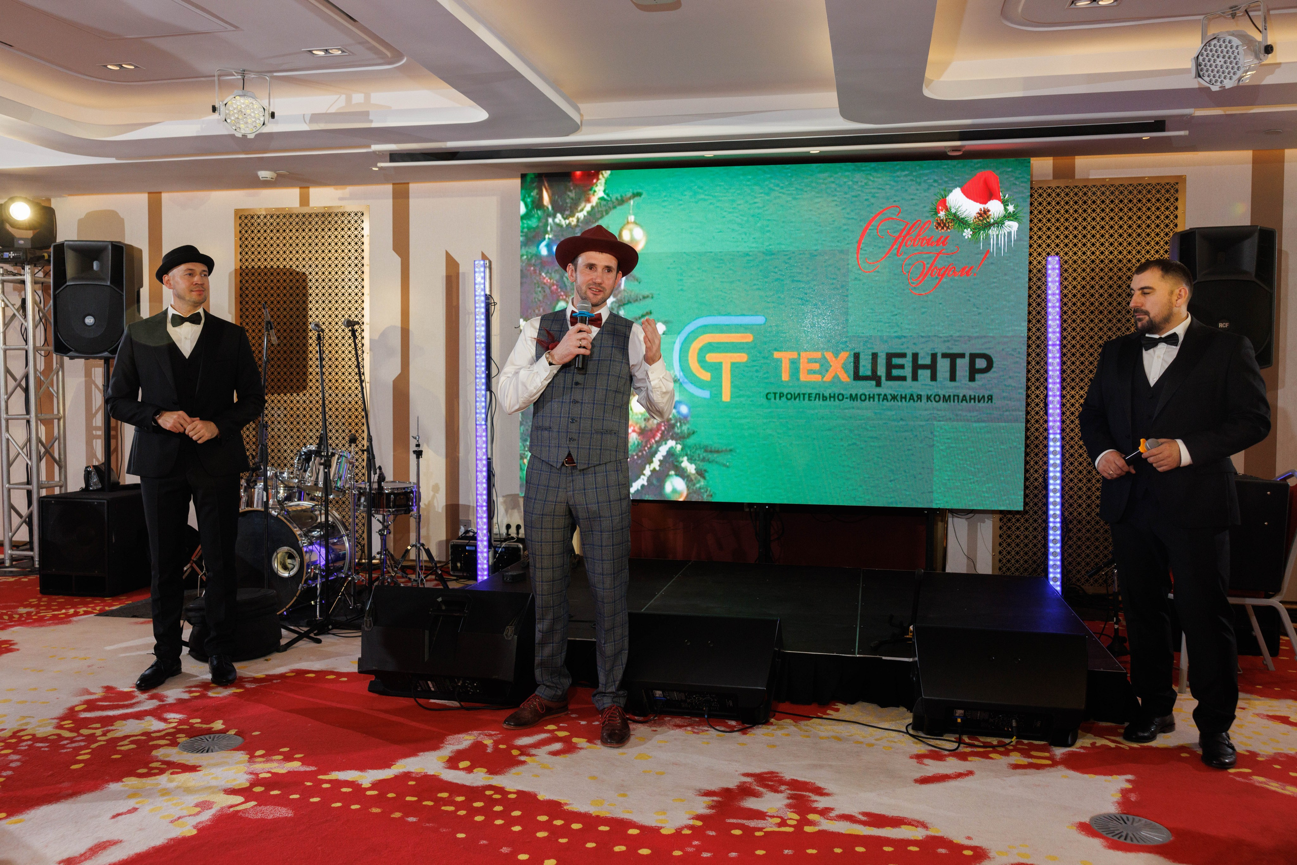 TechCenter. Фотограф во Владивостоке Максим Цой