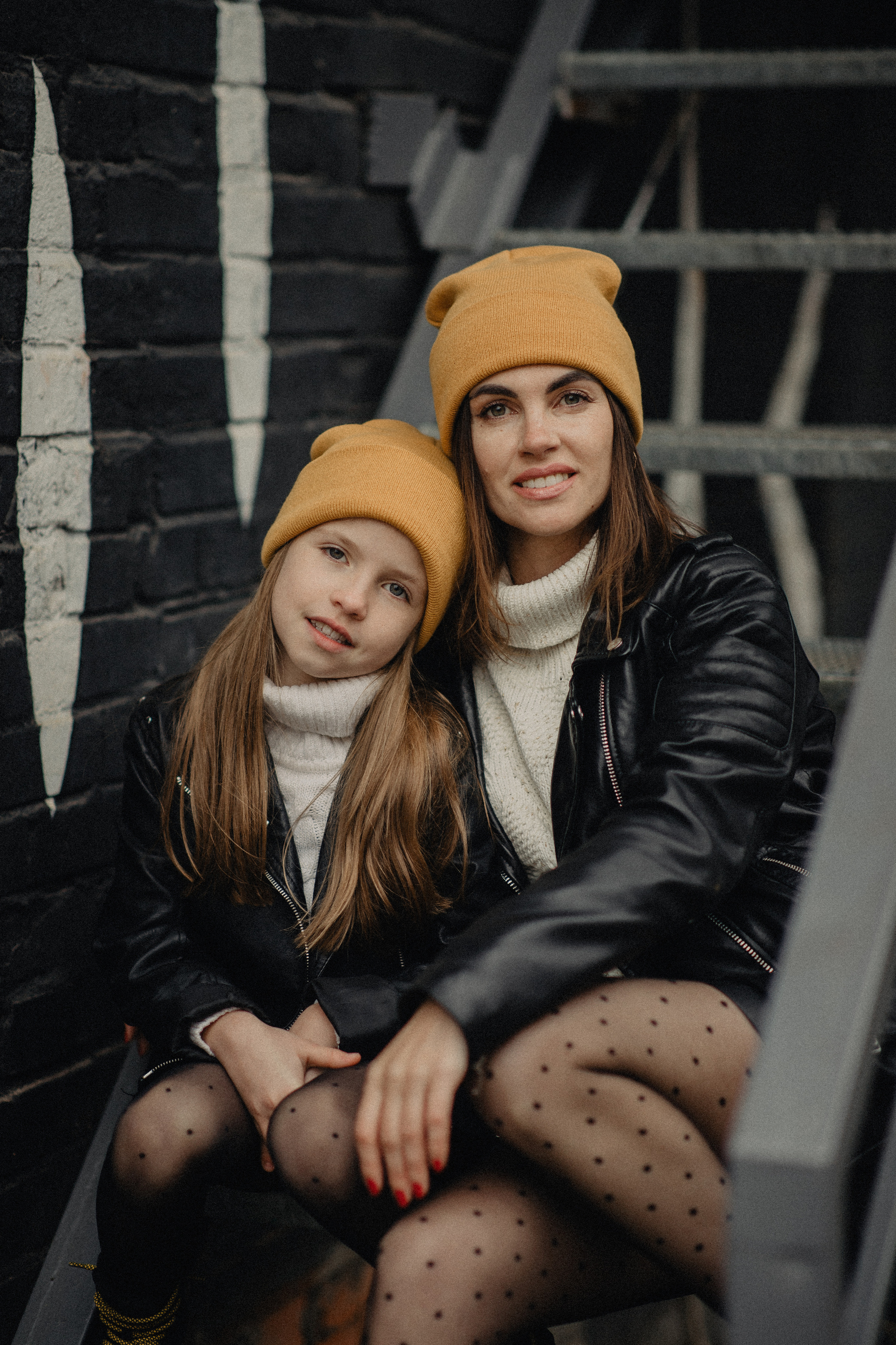 Городская прогулка_Катя и Ириша. Анастасия Желамская. Фотограф. Москва