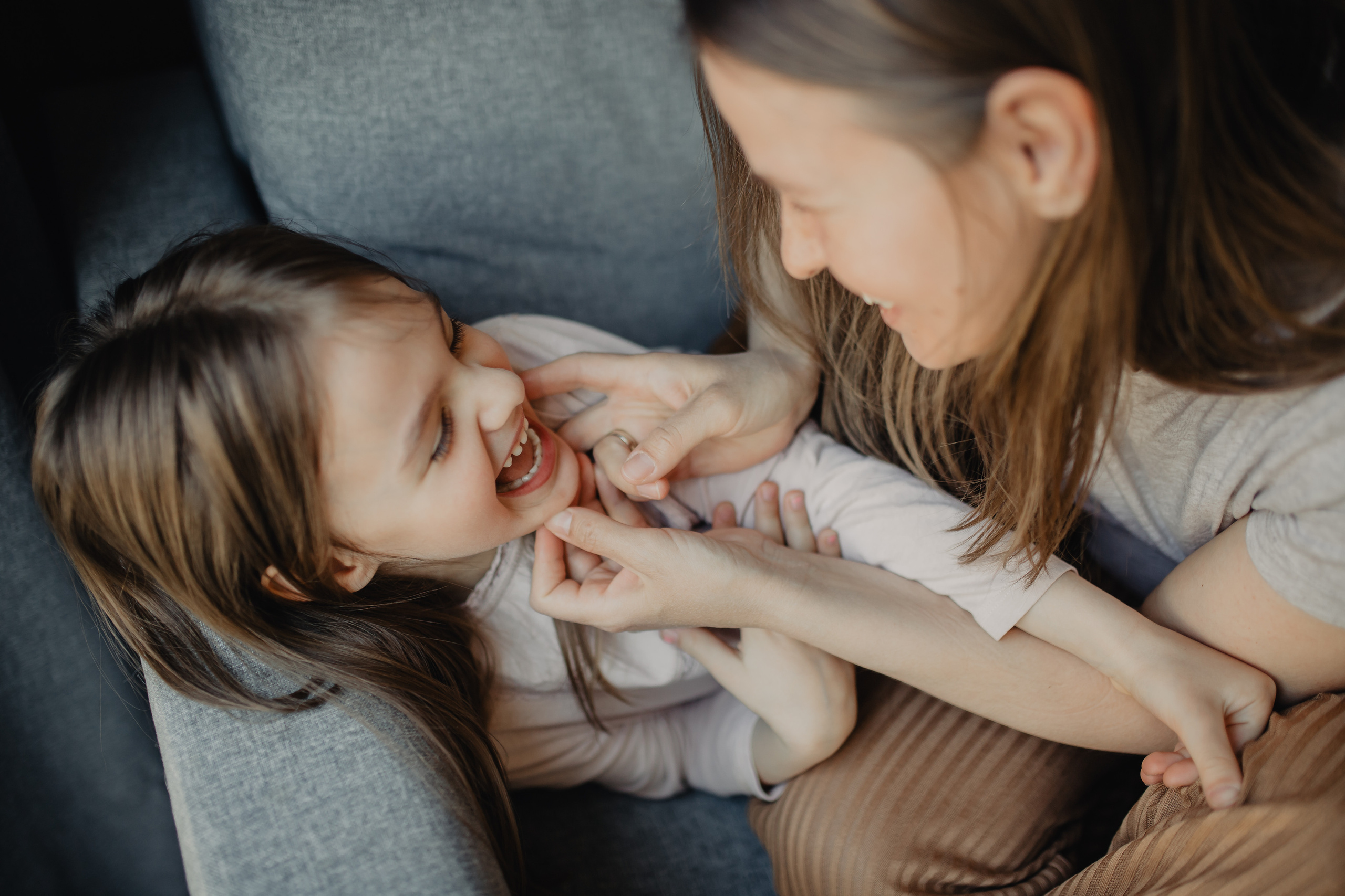 Домашняя съемка_Женя, Наташа, Соня и Рома. Анастасия Желамская. Фотограф. Москва