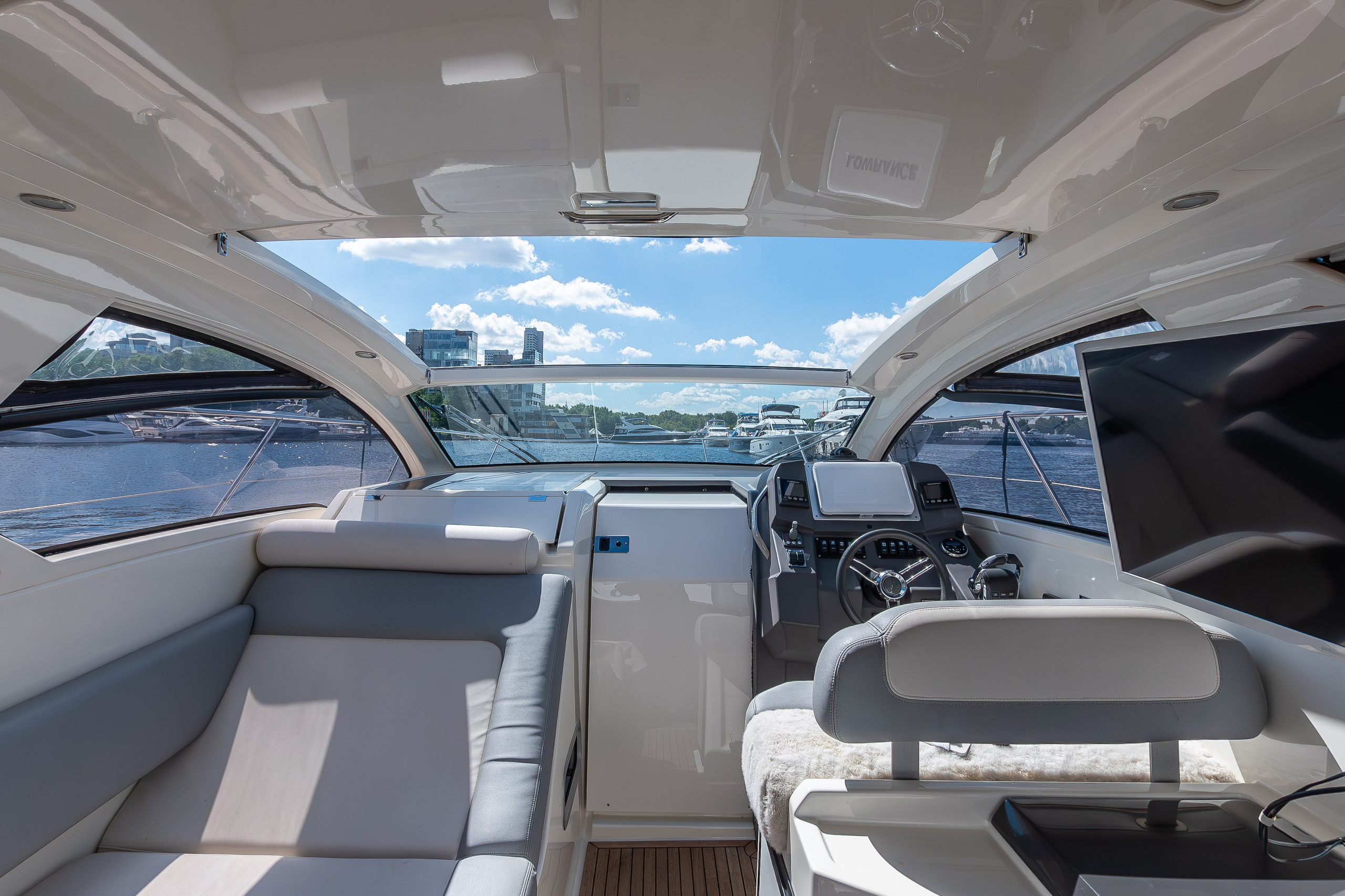 Фотосъёмка: Яхты в Москве. Интерьерный & Репортажный фотограф Озеров Денис, г. Москва