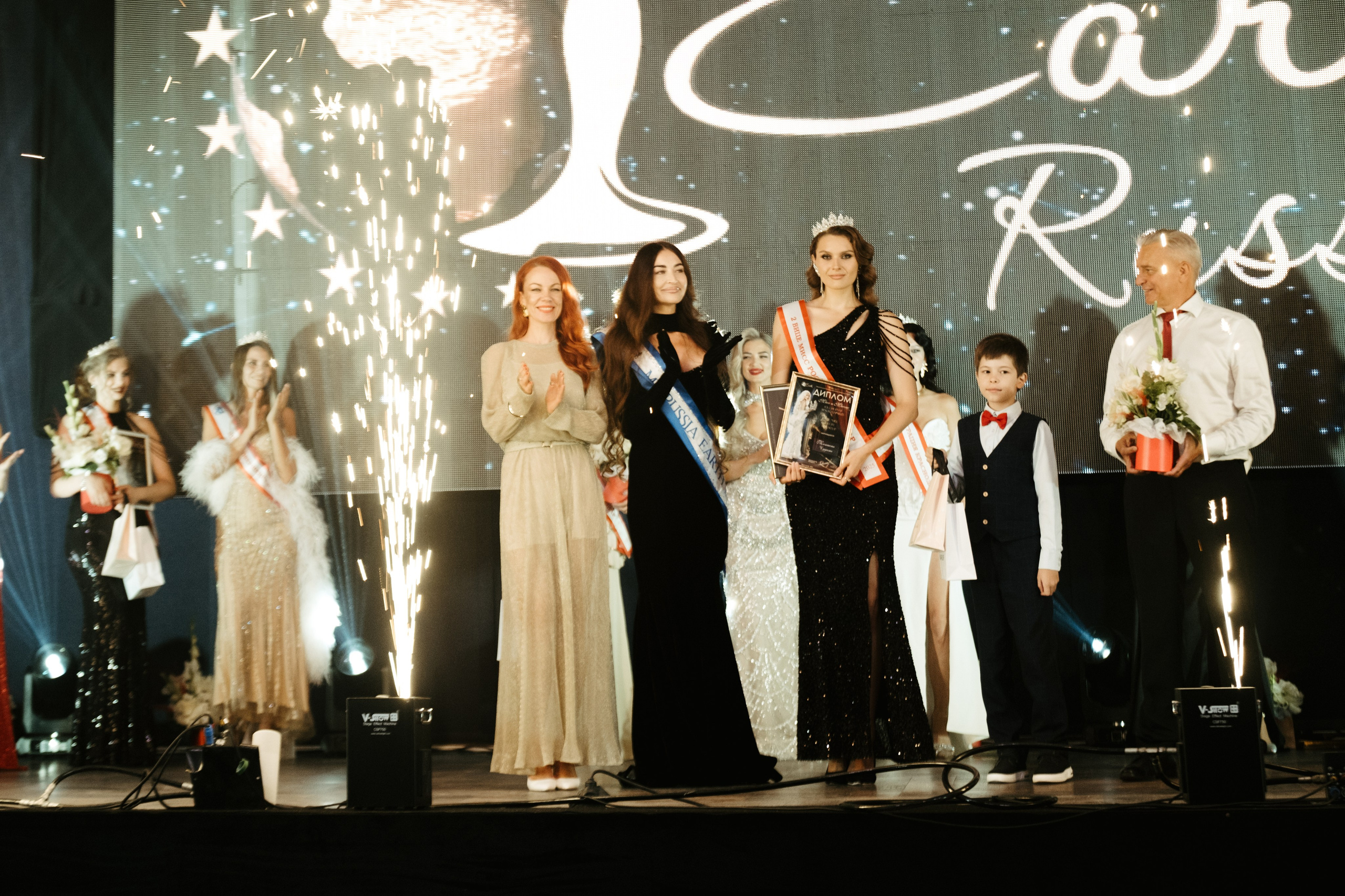 Мисс и Миссис Россия Земли Краснодар 2025 программа. Свадебный и репортажной фотограф Денис Ожигин в Краснодаре и Краснодарском крае