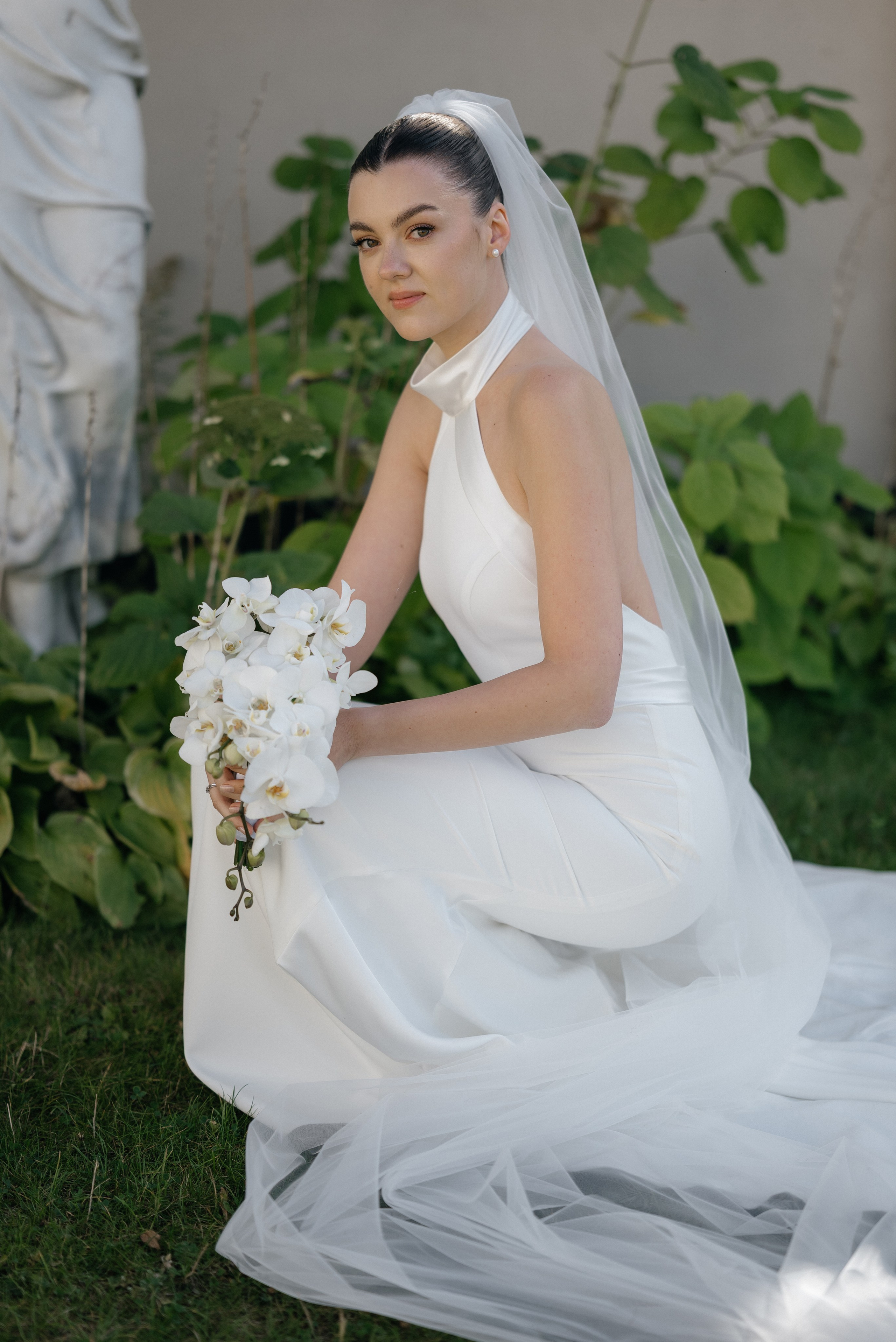 Wedding day in VERSAL PARK. Wedding PHOTOGRAPHER Andrew Vnukov
