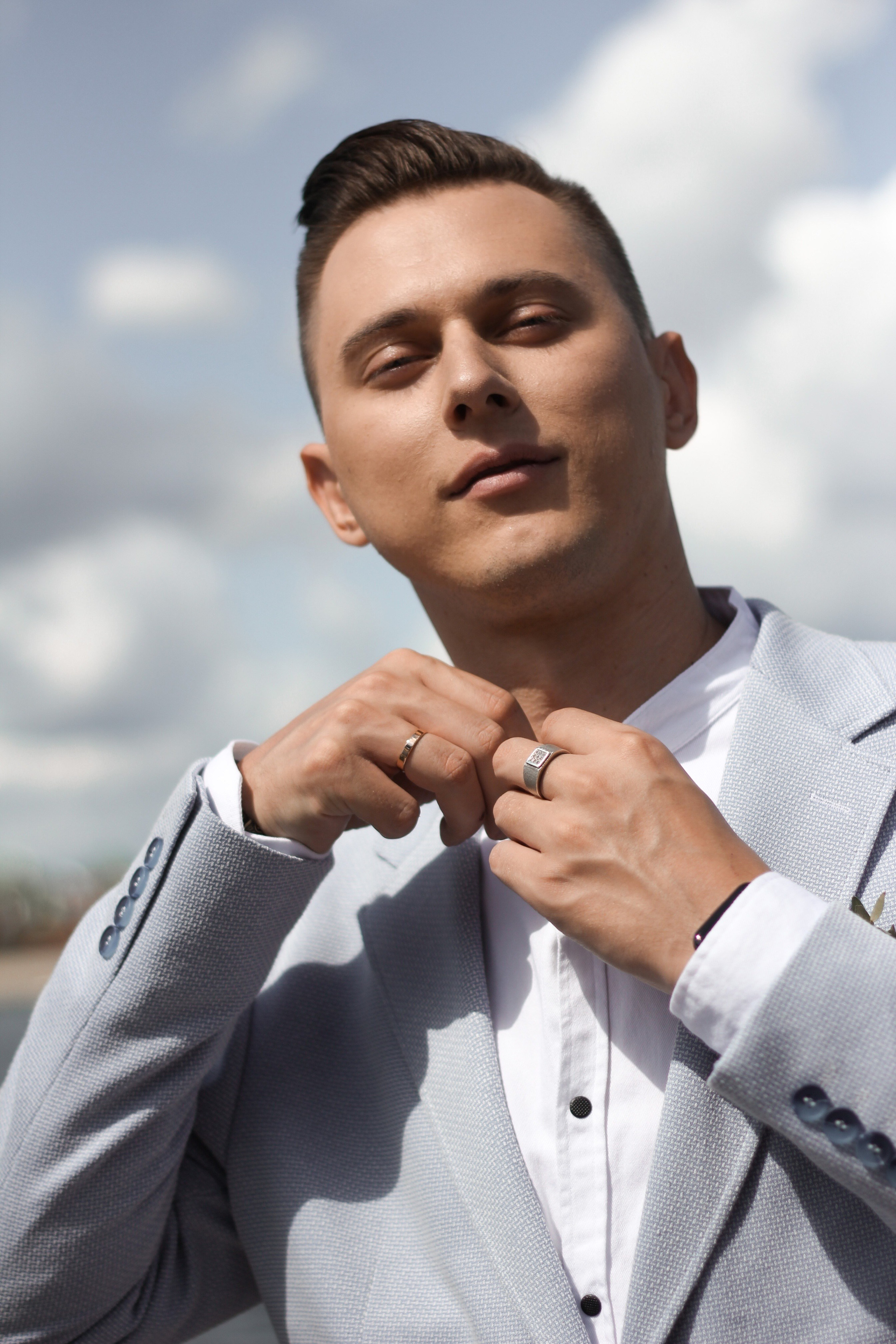 Одно счастье на двоих. Главная