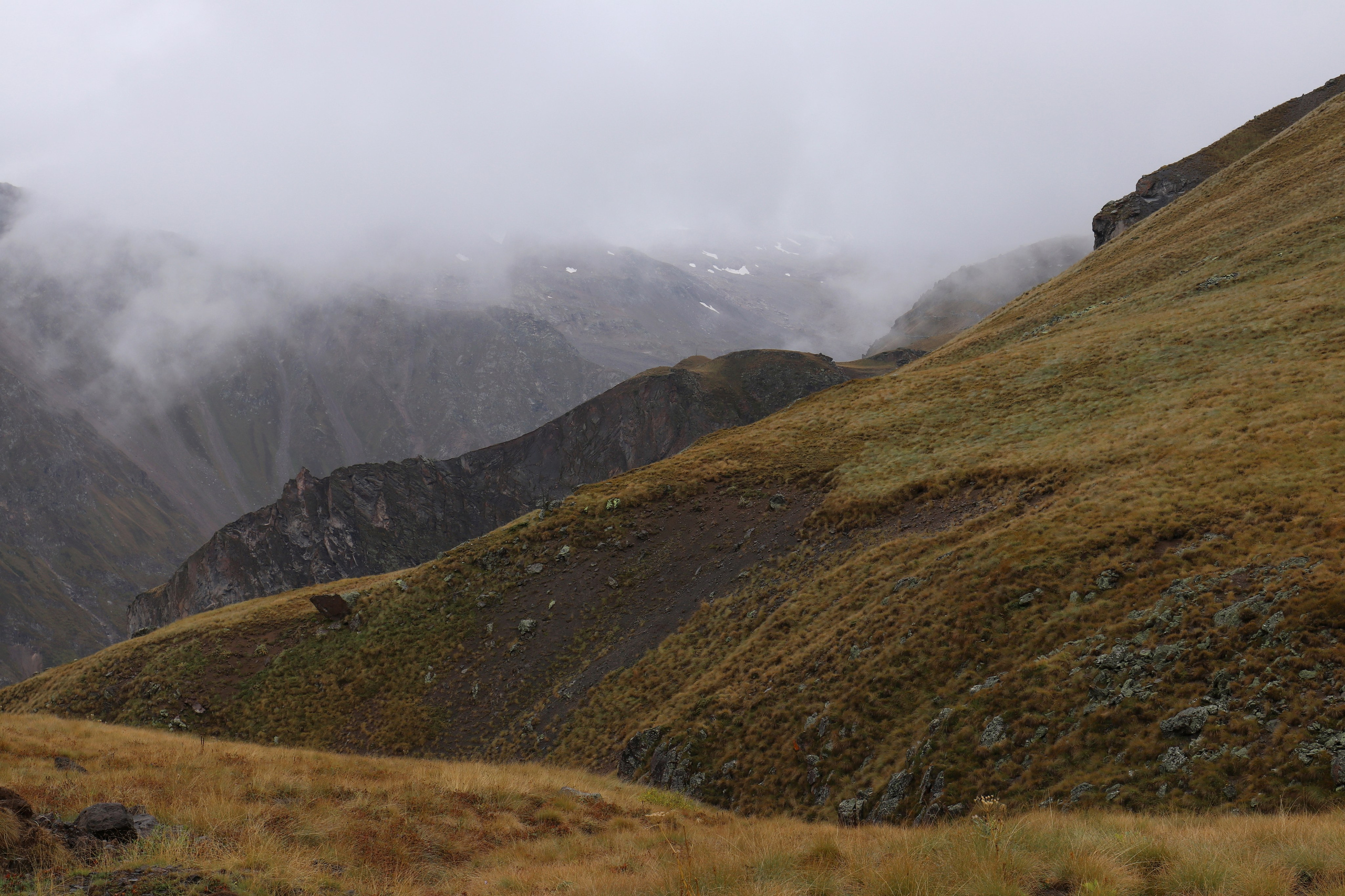 Приэльбрусье. Сентябрь 2024. Путешественник-фотограф из Санкт-Петербурга Татьяна Свистулина