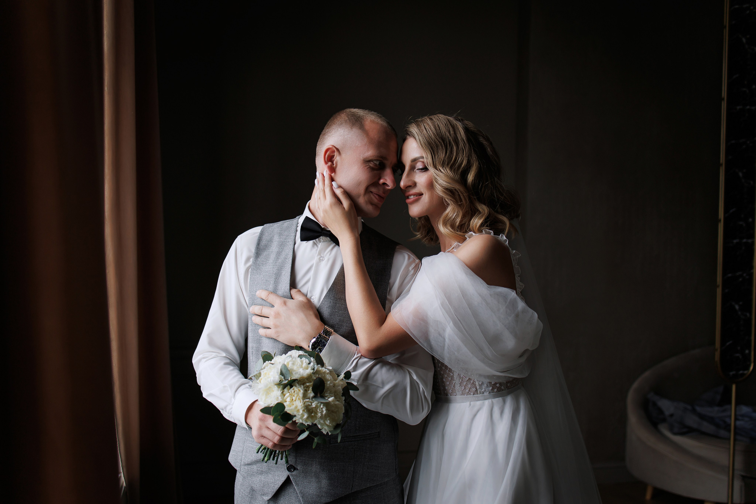 Яков и Валерия. Свадебный фотограф в Омске Яна Савина