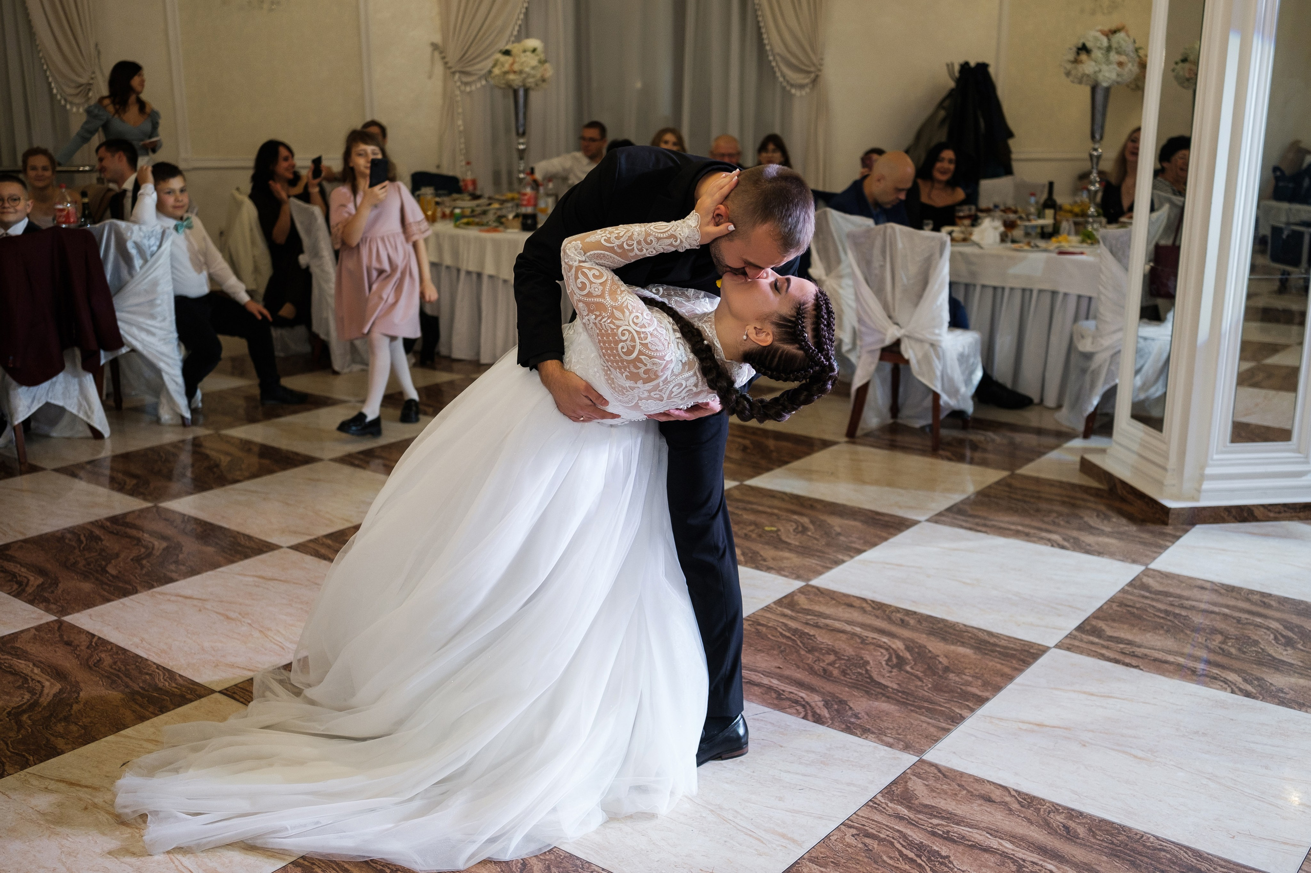 Александр и Лариса. Свадебный фотограф | репортаж | праздники | крещение