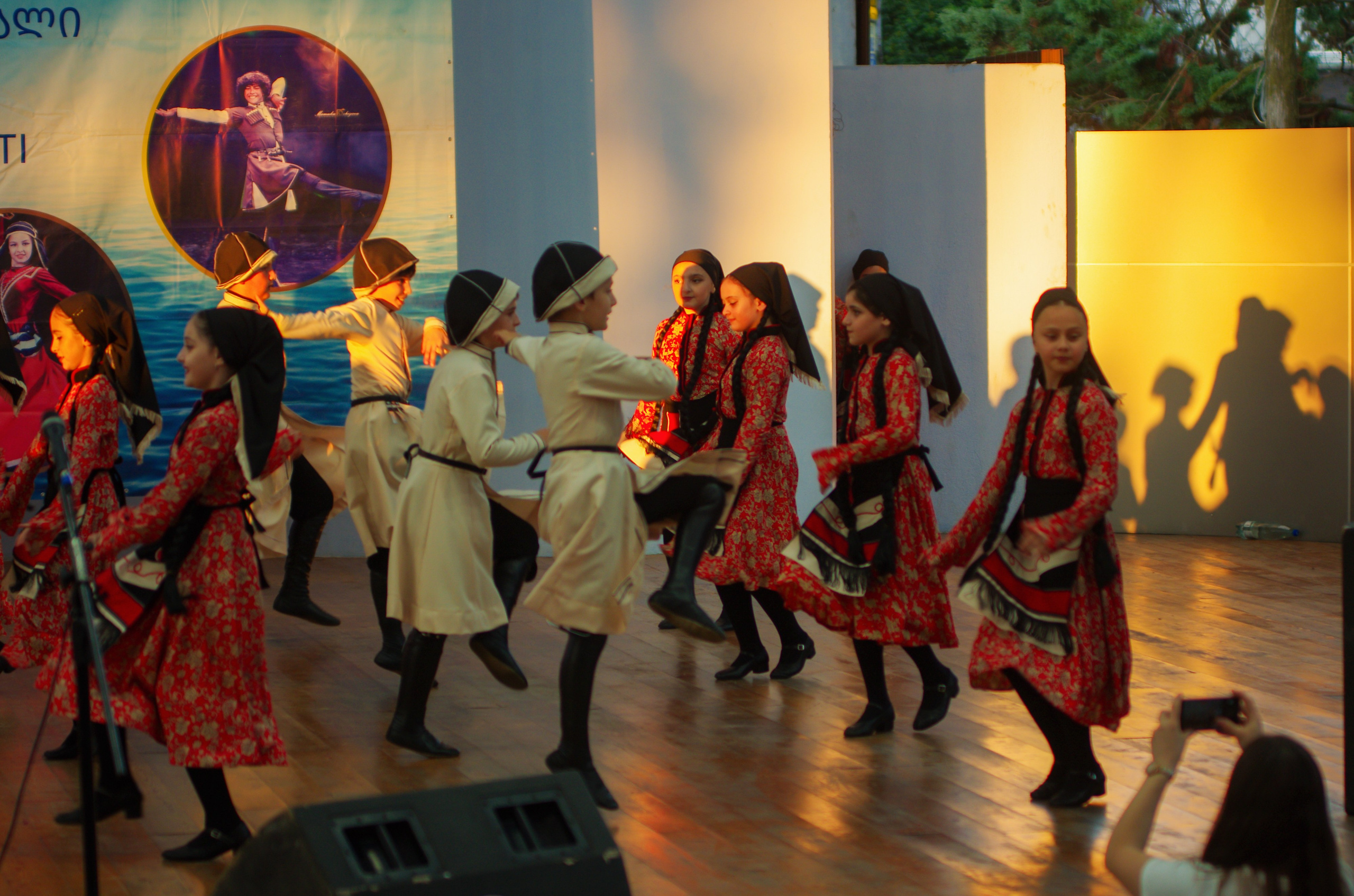 Кабулети Танцы. Портретный фотограф Денис Милютин