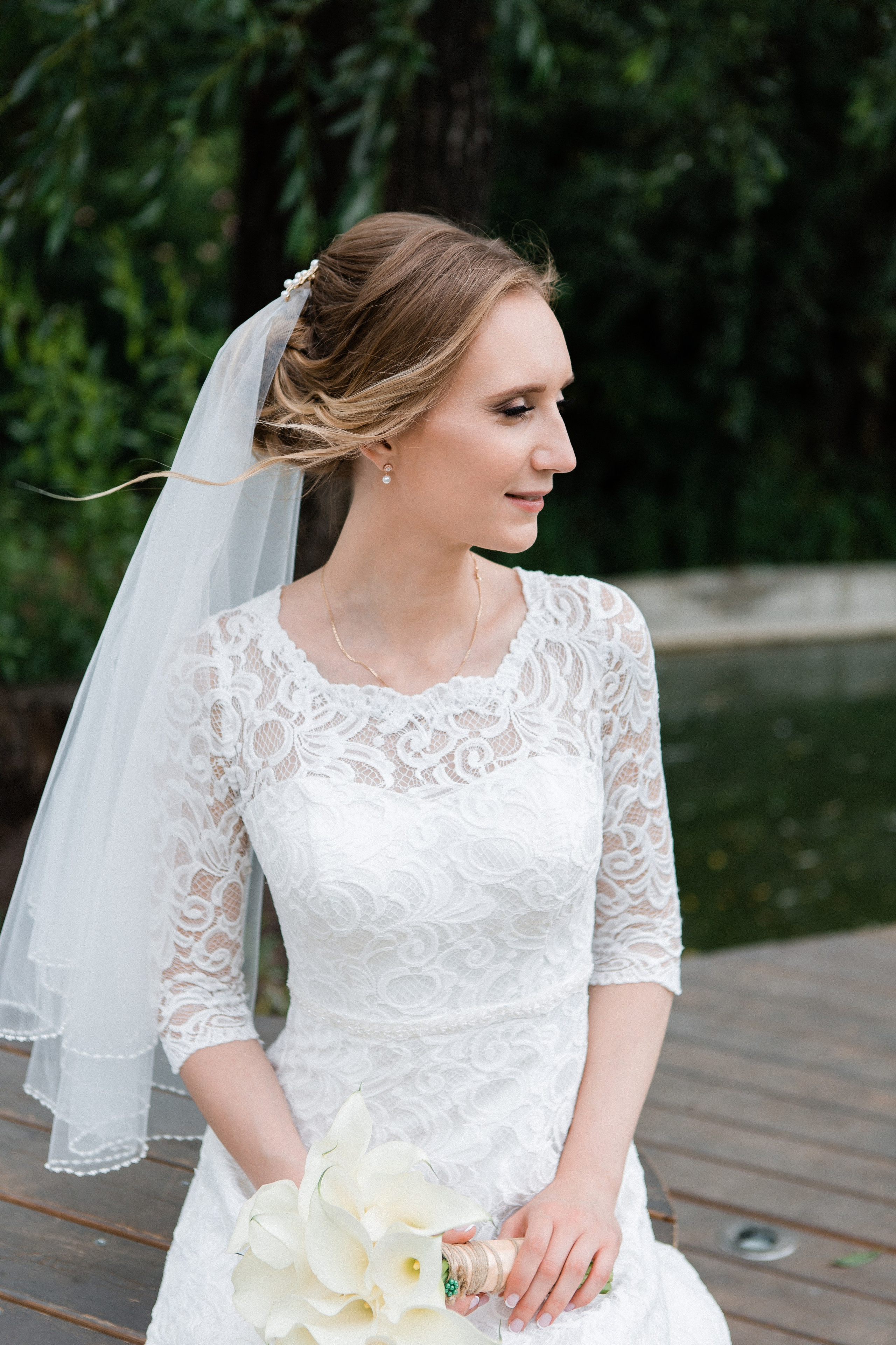 Свадебная фотосессия Сергея и Елены. Наш свадебный день. Видеосъемка и фотосъемка свадеб. Фотограф и оператор на свадьбу. Видеосъемка подкастов, собственная видео-фотостудии. Предметная фотосъемка