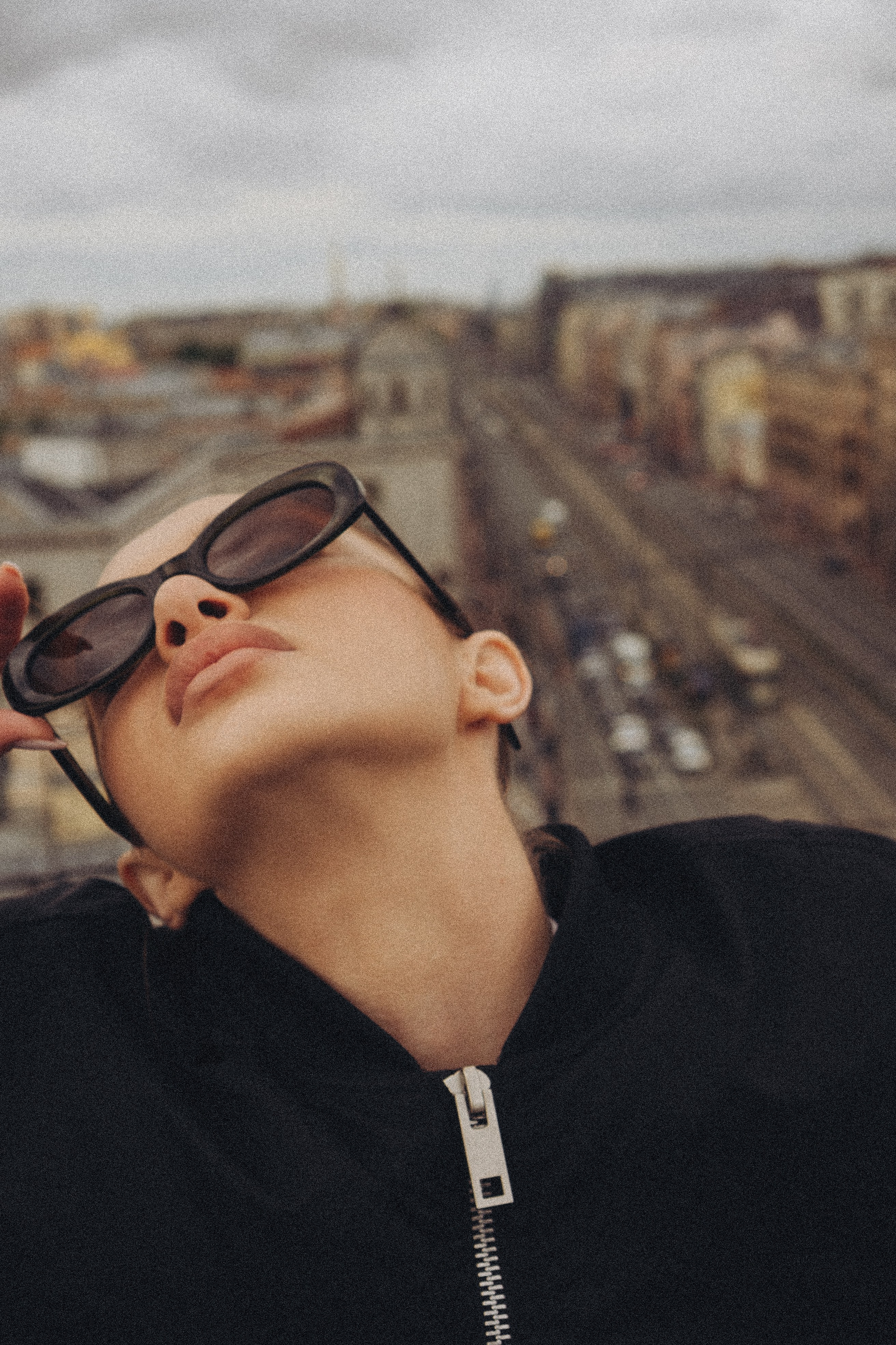 МЫ ГУЛЯЛИ ПРО КРЫШАМ ПИТЕРА. Профессиональный фотограф, Санкт-Петербург — Виктория Богомолова