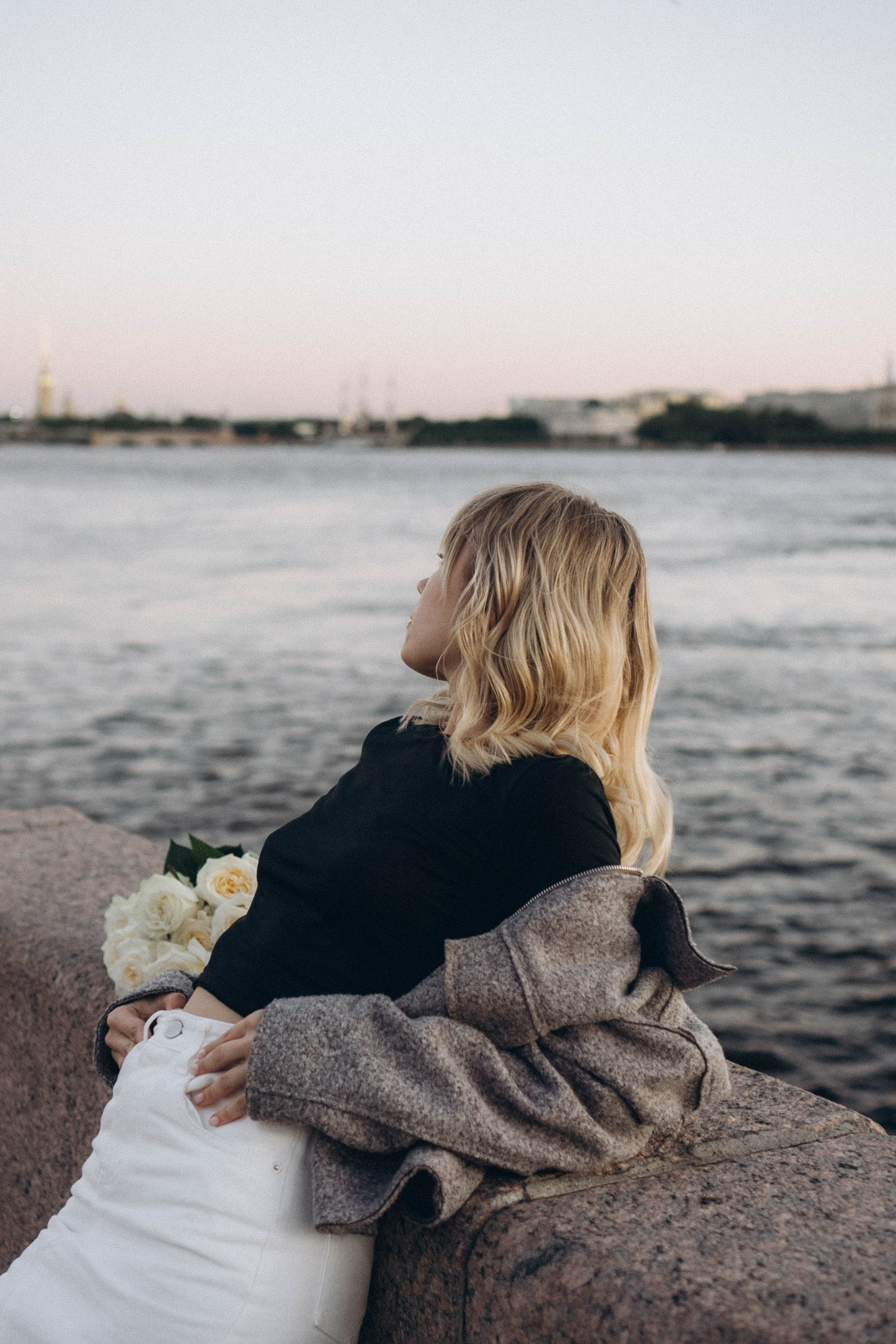 ПРОГУЛКА ПО ГОРОДУ В БЕЛЫЕ НОЧИ (другой вариант). Профессиональный фотограф, Санкт-Петербург — Виктория Богомолова