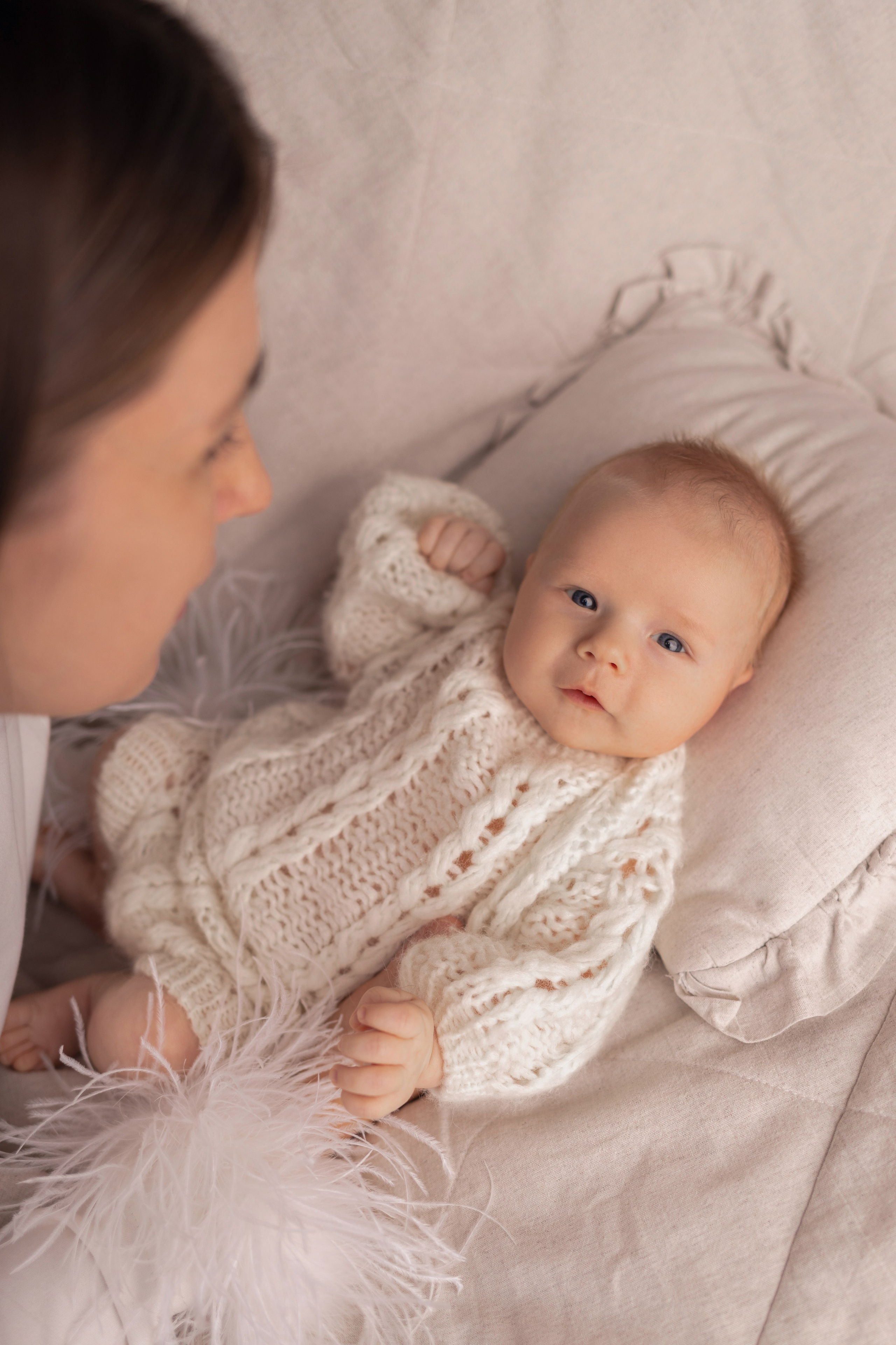 Newborn съемка в стиле Лайф. Фотограф новорожденных малышей в Омске и Омской области Эльвира Камаева