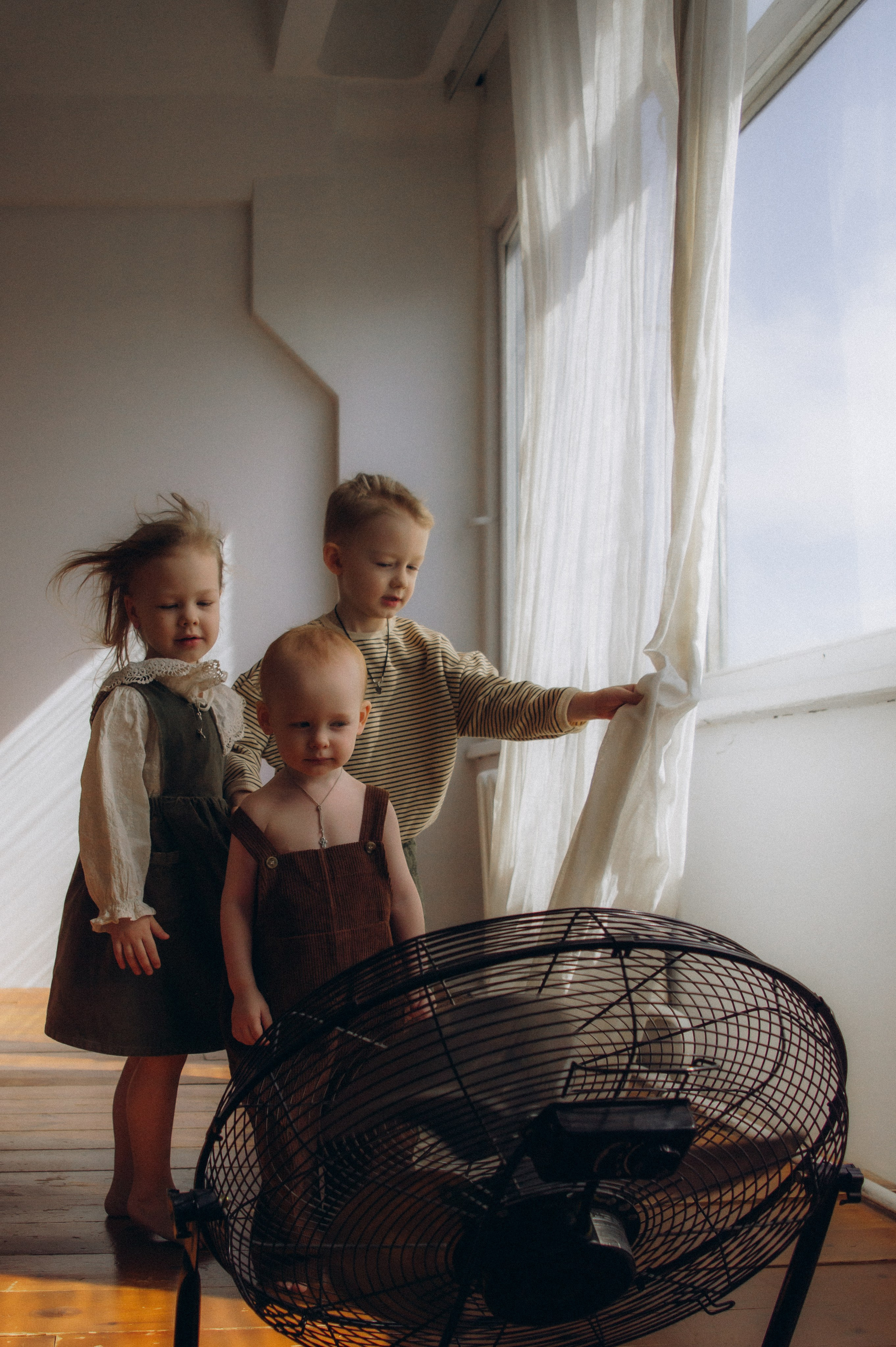 Любовь в воздухе. Семейная фотосессия в студии. Юлия Левада Семейный и женский фотограф