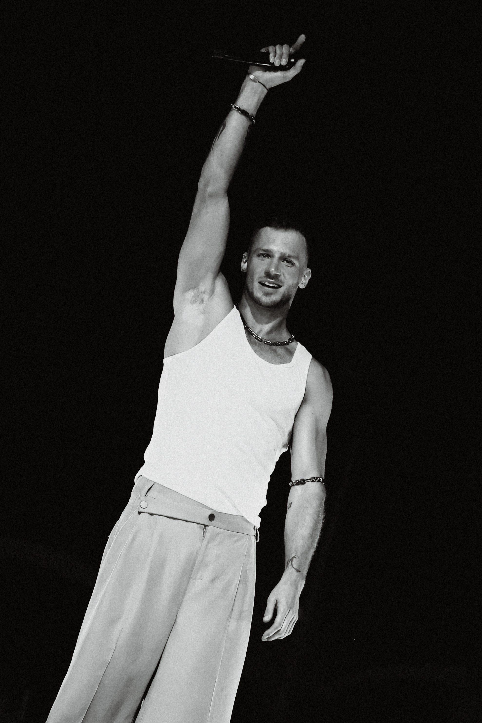 Концертная съёмка: эмоции и энергия в кадре. Профессиональный фотограф звезд, концертов и спортивных событий