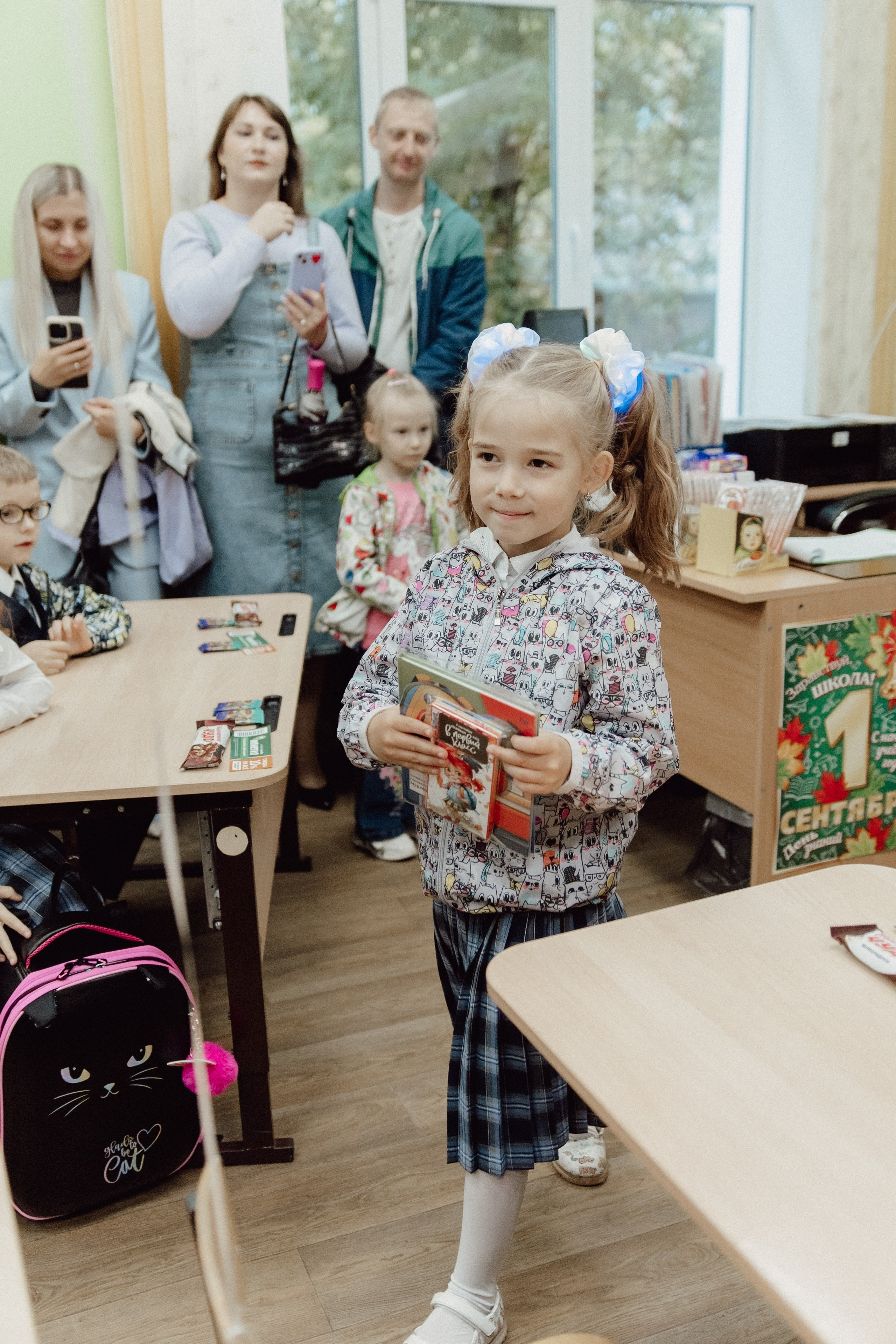 1 сентября 1 «Б» класса. Фотограф в Кирове и Кирово-Чепецке Валерия Шиляева