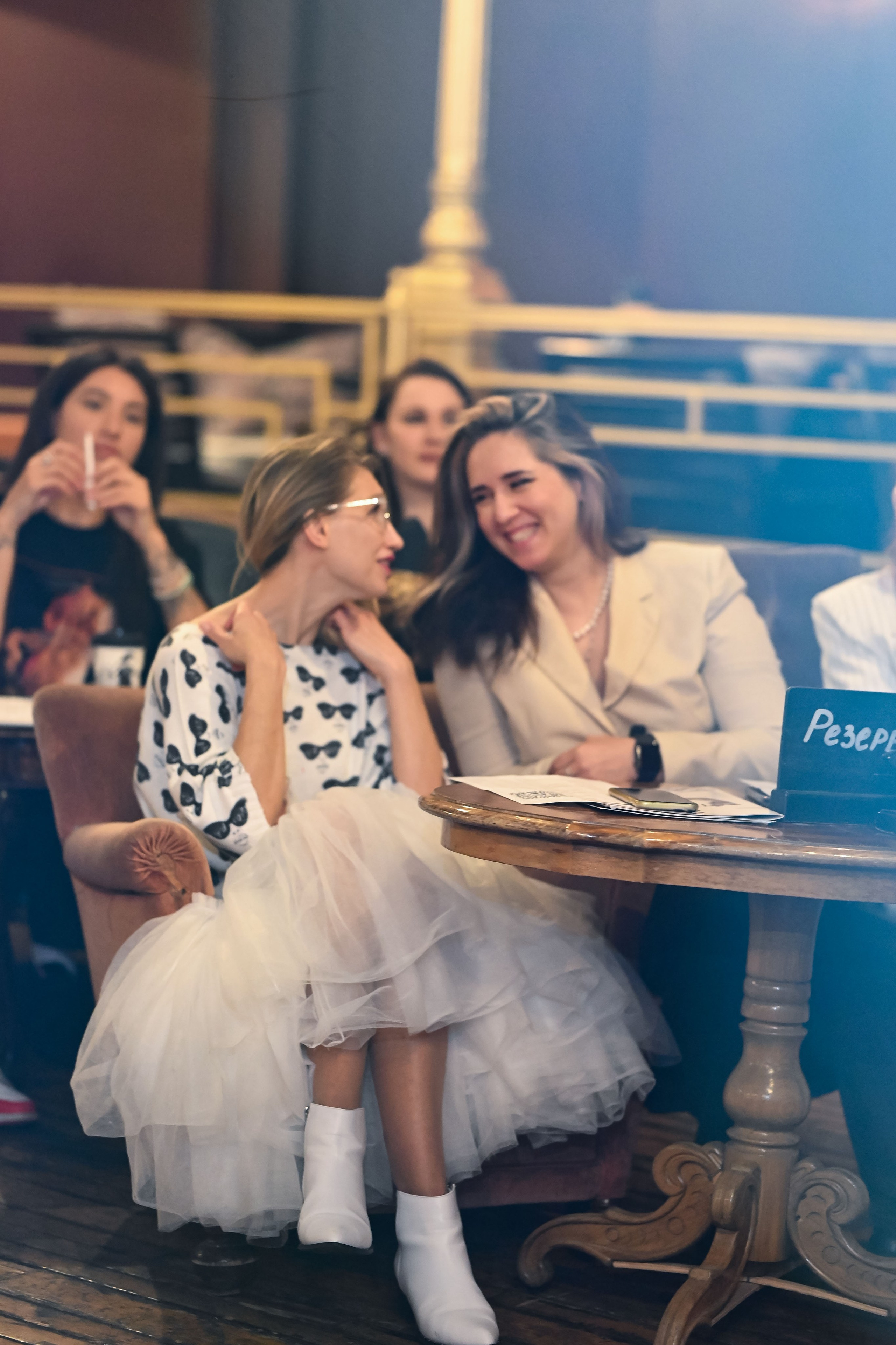Женская тусовка. ZDARONOKIA Репортажный фотограф