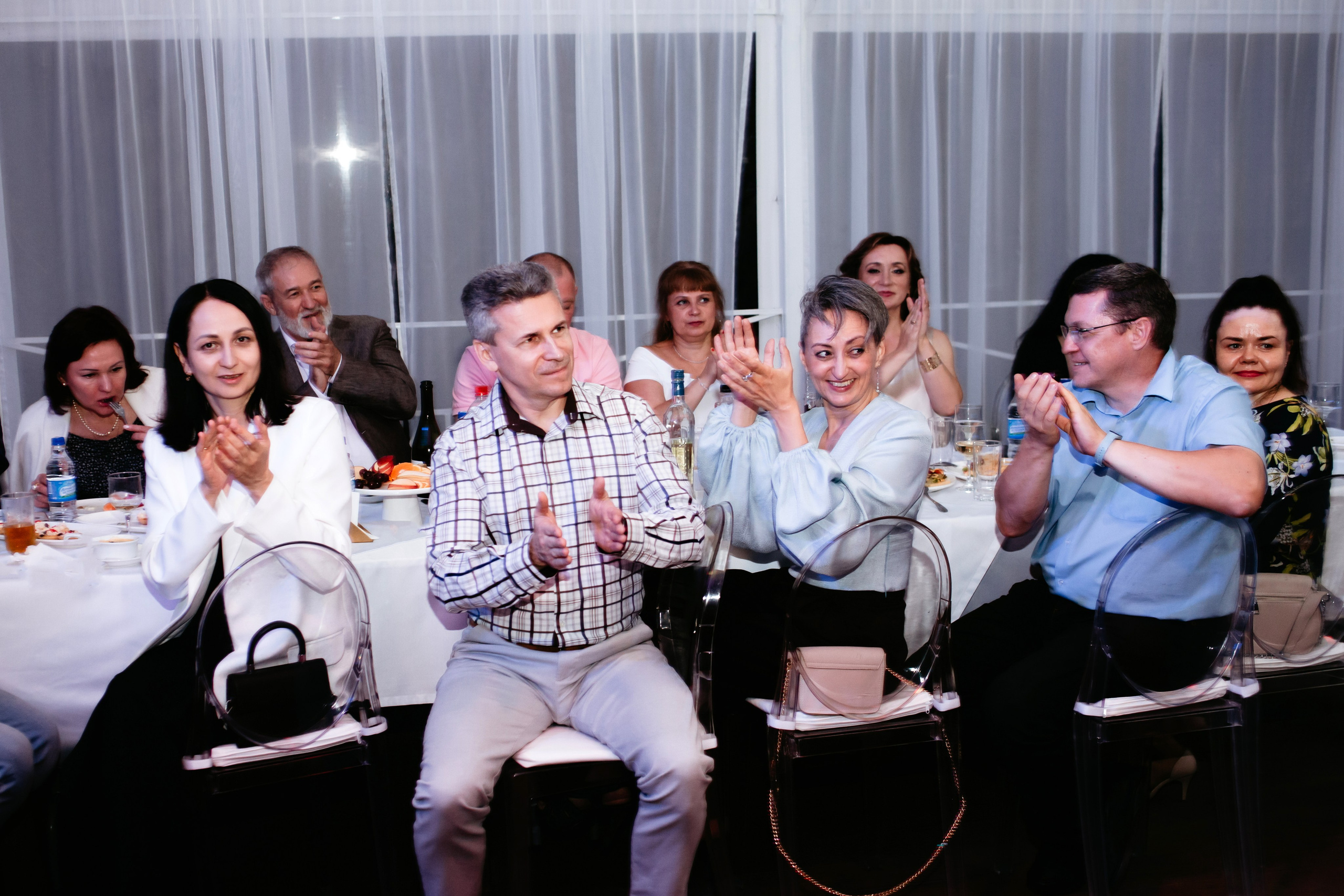 Выпускной 2025 (41 школа) 11 класс. Фотограф в Челябинске Ополихина Анна