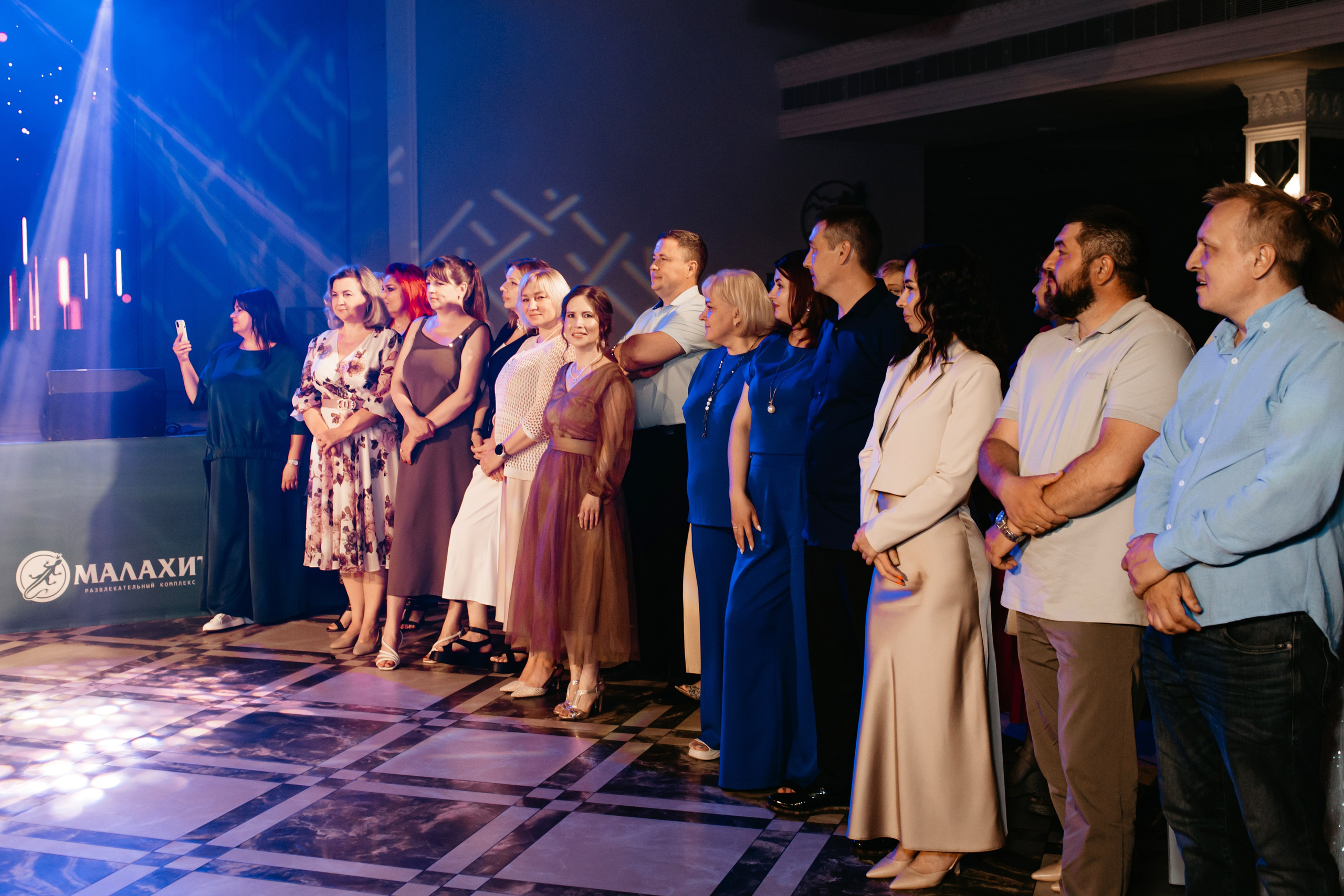 Выпускной 2025 (9класс) 124 школа. Фотограф в Челябинске Ополихина Анна