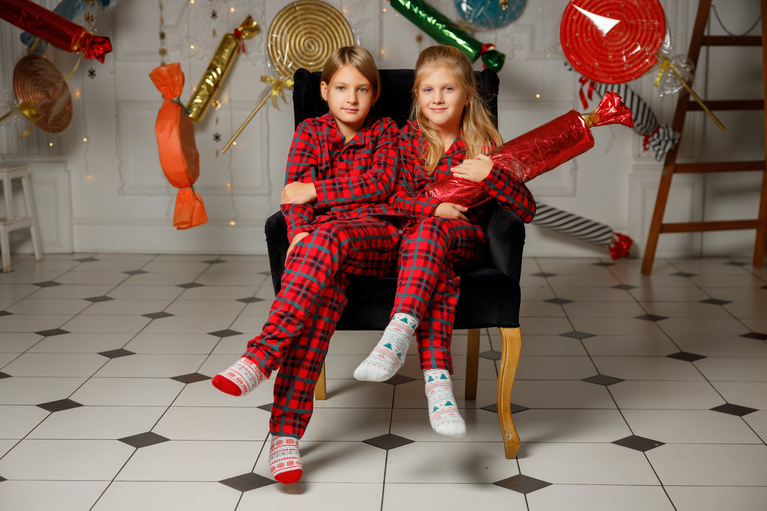 Оля и дочурки. Портретный и семейный фотограф в Москве Стаховская Елена