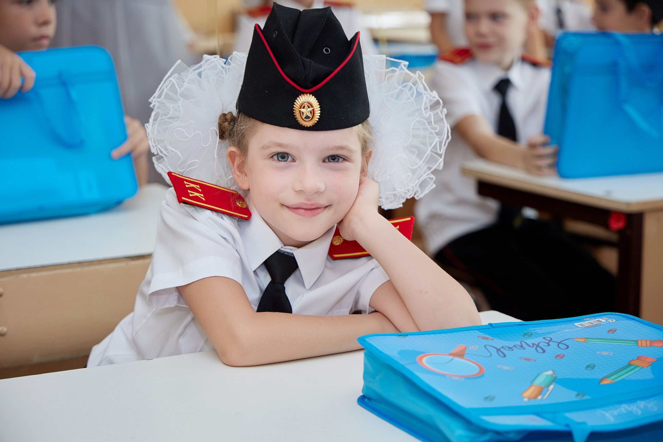 Линейки, выпускные, утренники, праздники