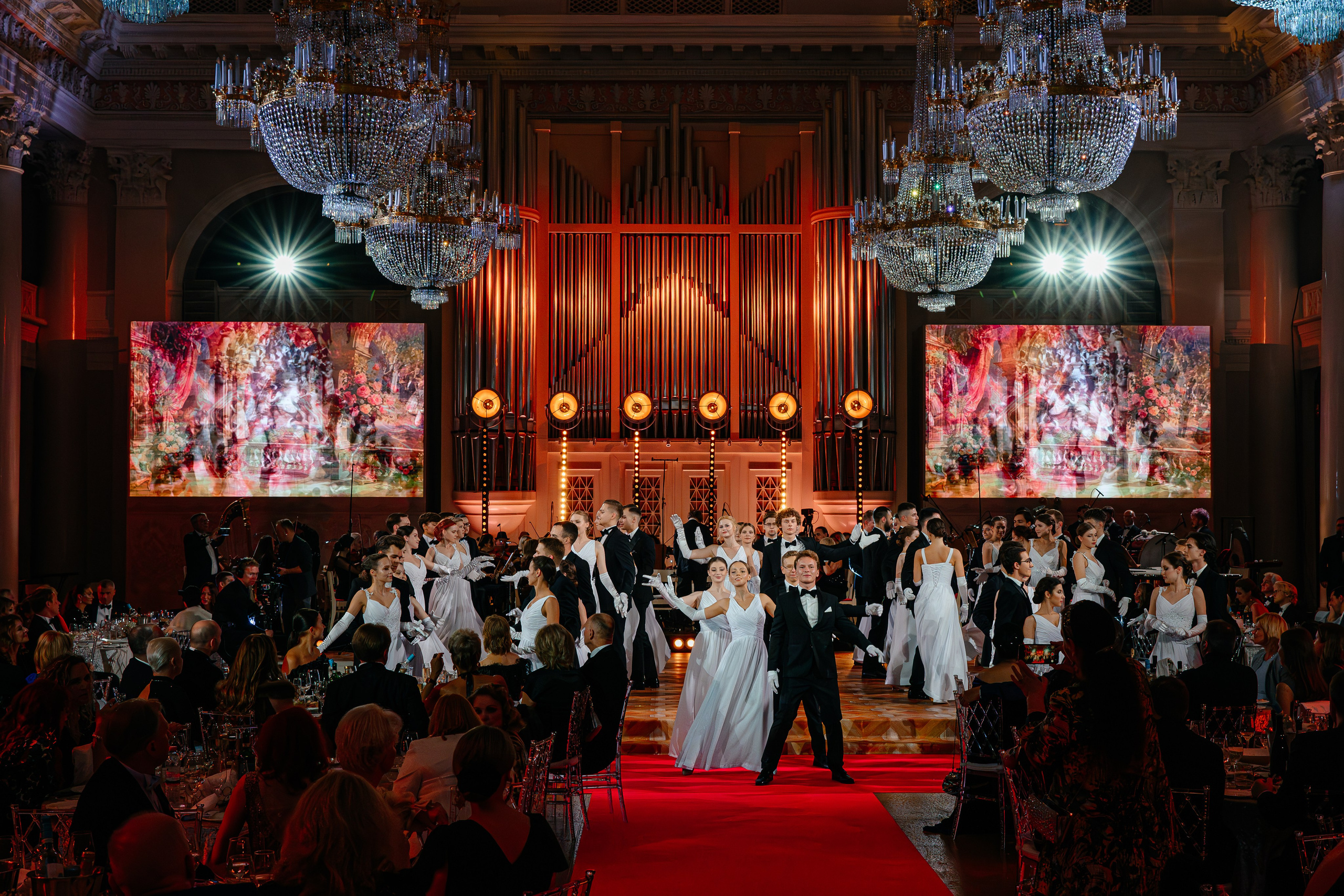 Петровский бал 2025. Коммерческий фотограф в Санкт-Петербурге Анна Кобзарь