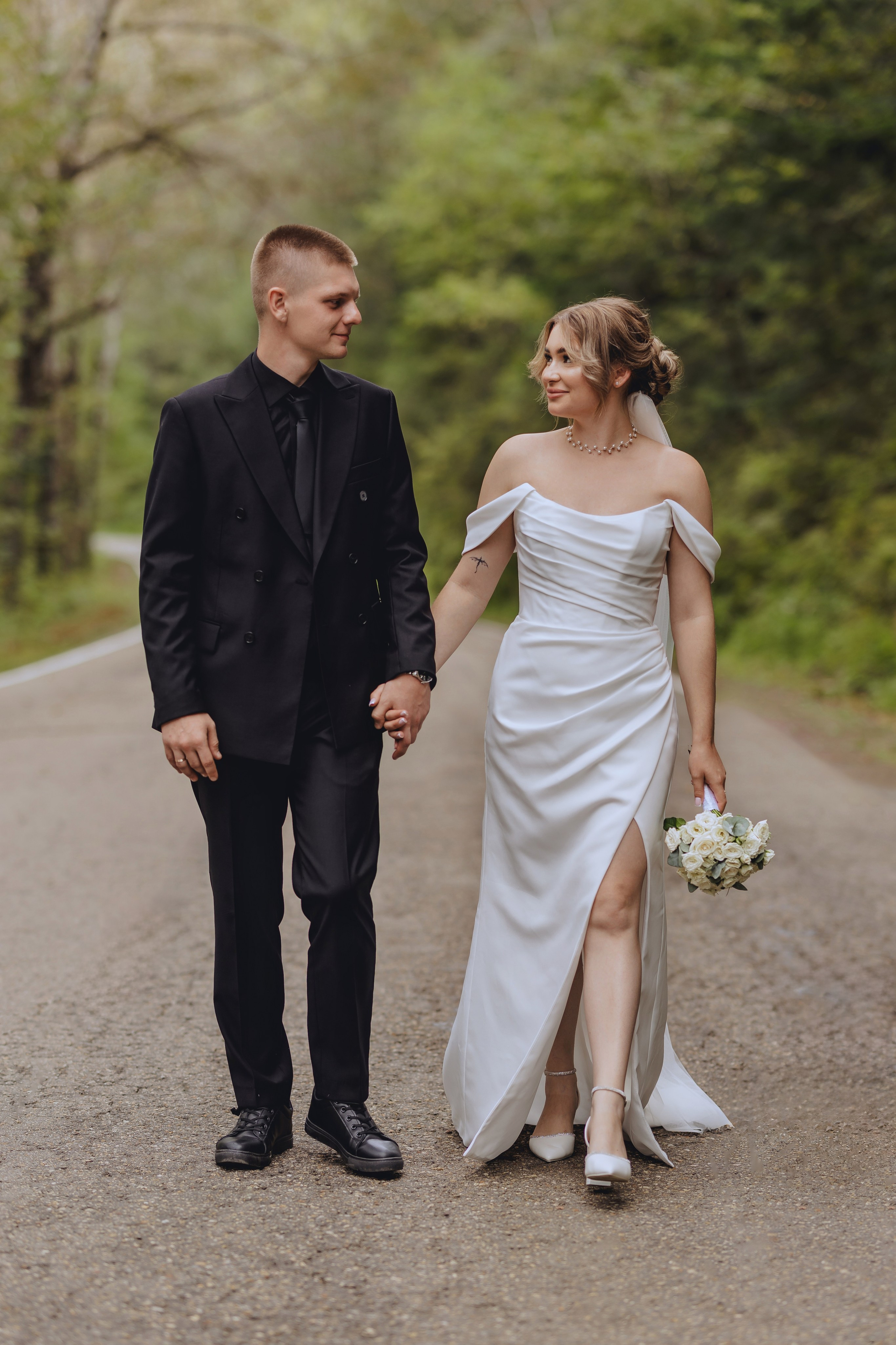 Владислав и Марина 28.08.2024. Фотограф Облучье