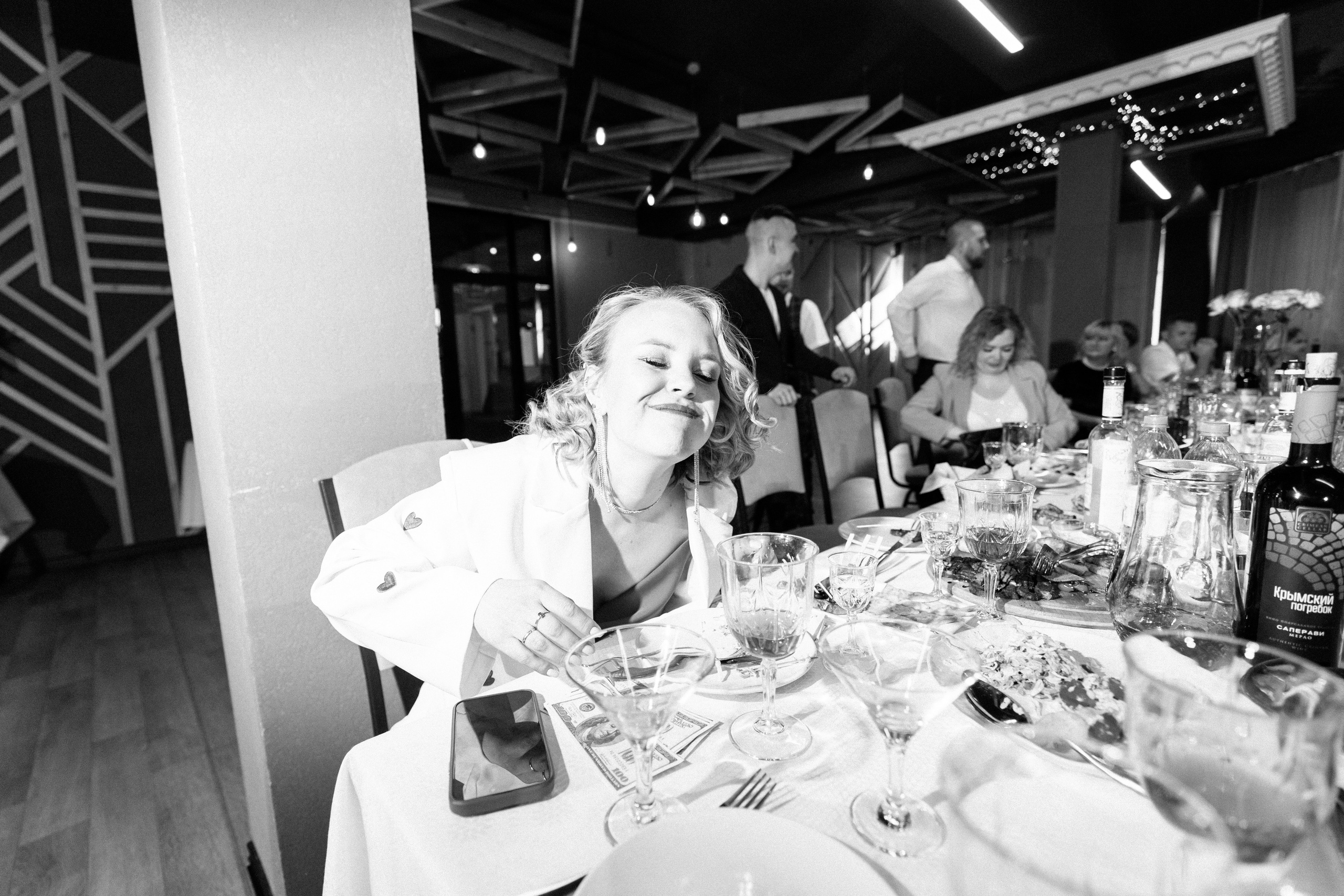 Красный кабриолет. Фотограф Ангарск Иркутск Ксения Король