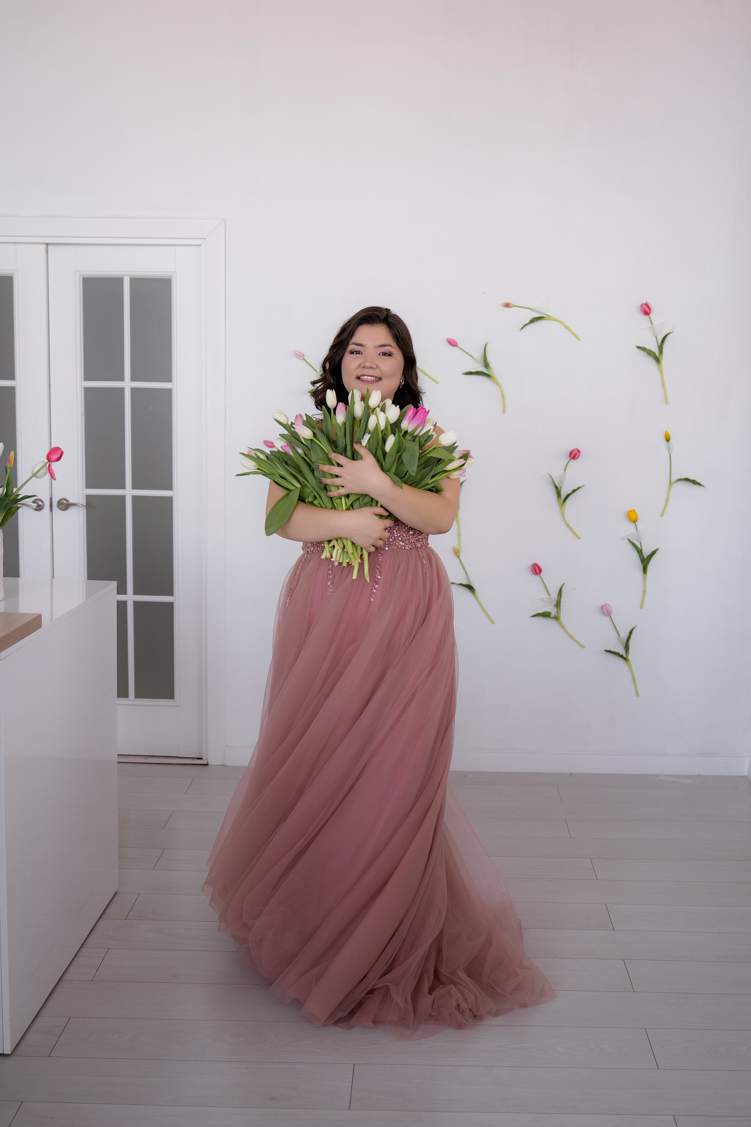 Платья для девушек размер 48-52. Фотостудия Малина в городе Улан-Удэ. Фотограф Ирина Жарникова