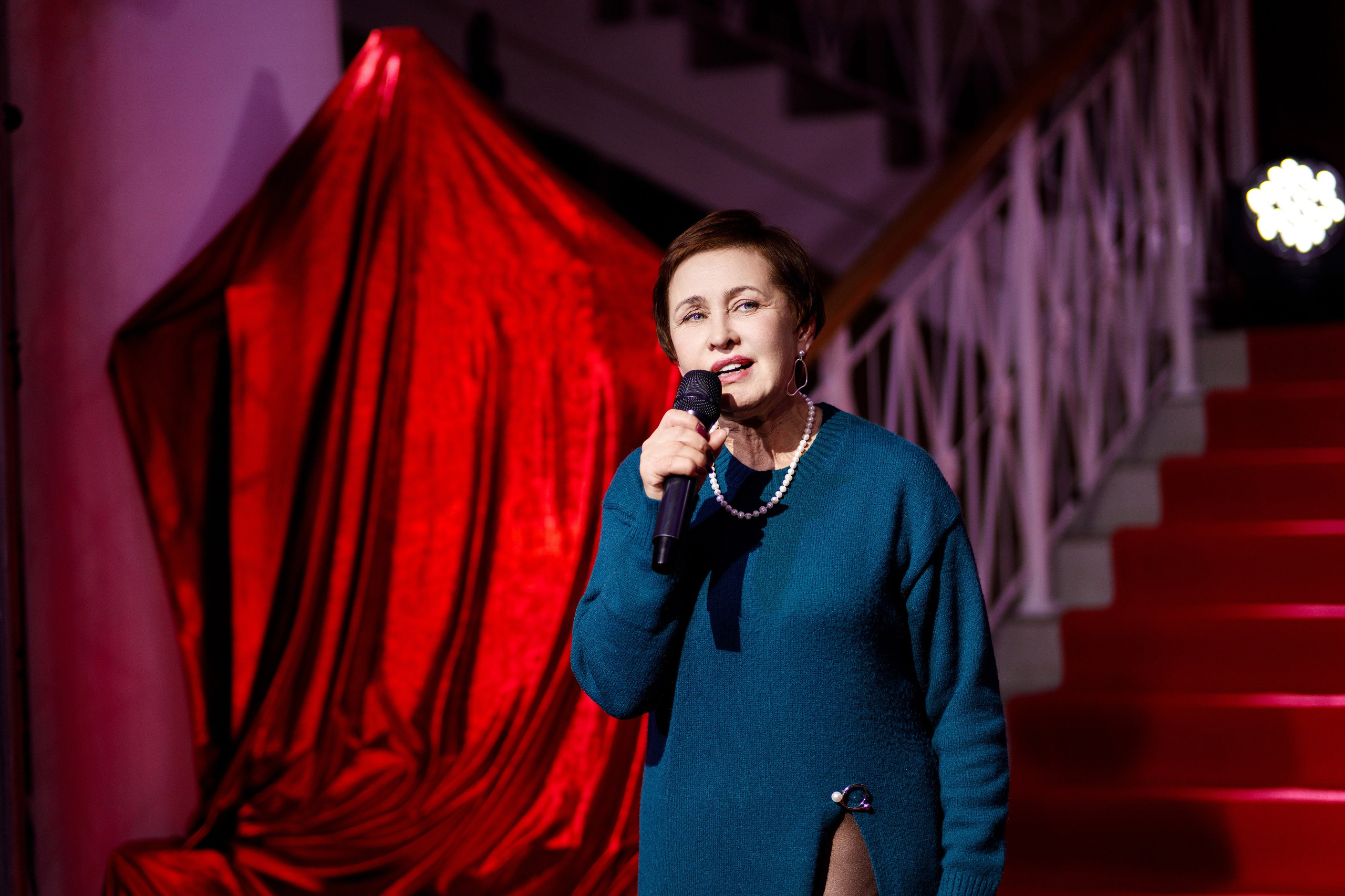 Награждение победителя конкурса «Учитель Года» г. Горнозаводск. Фотограф Дмитрий Молчанов | Фотограф Пермь | Фотограф