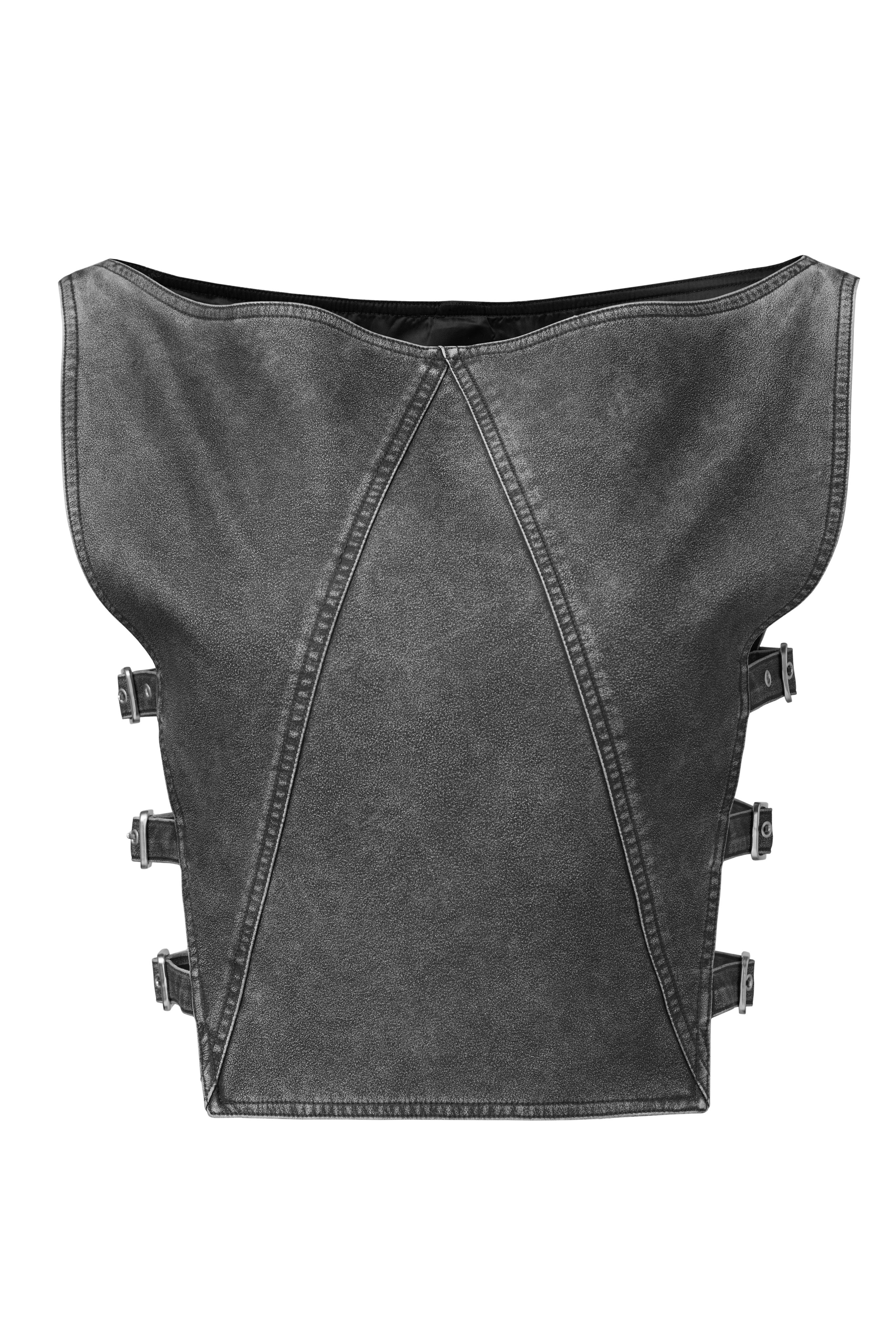 Одежда Berhasm на прозрачном манекене и в раскладку. Олег Дмитриев