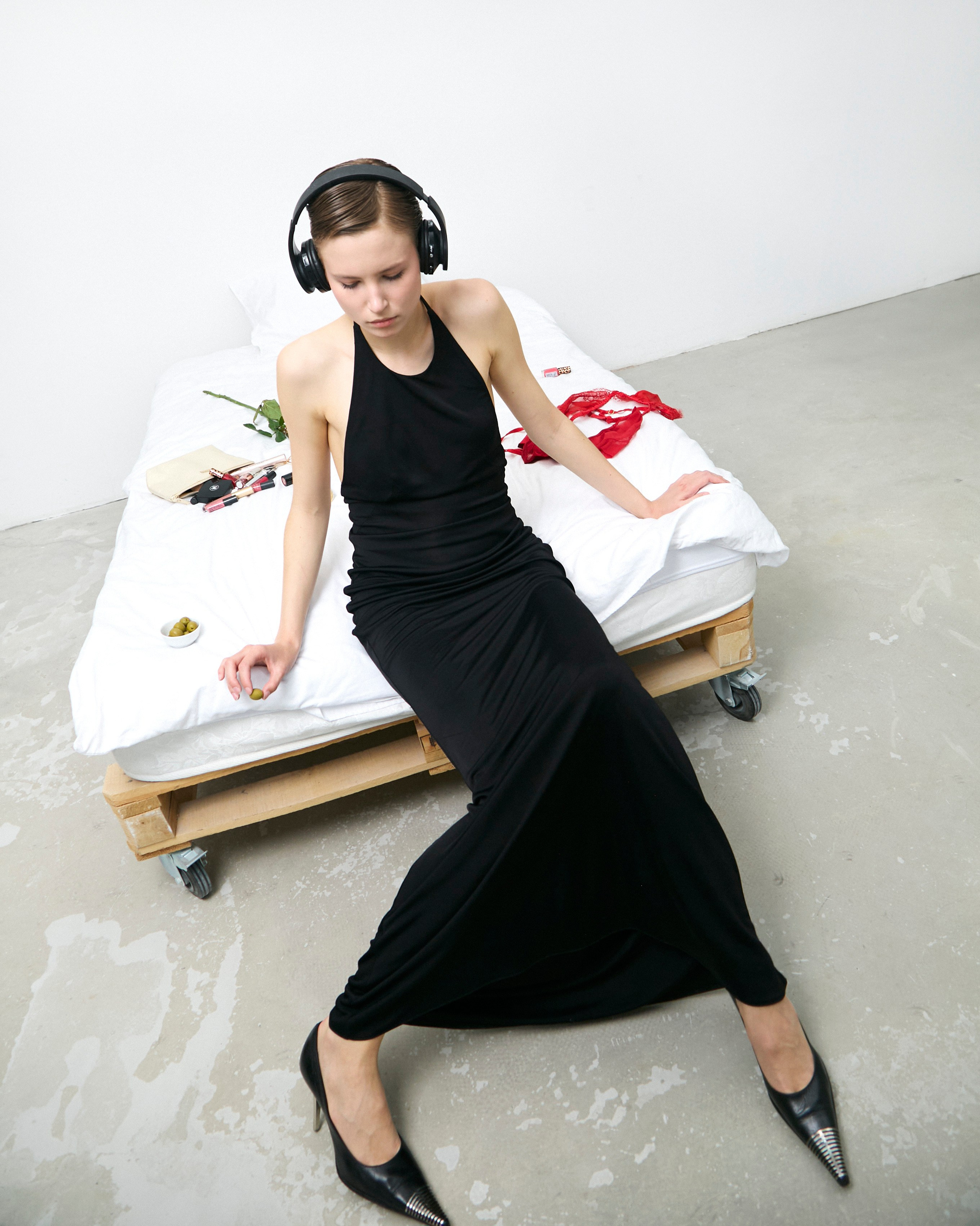 Asya Semyonova. Arina Kharakhashian