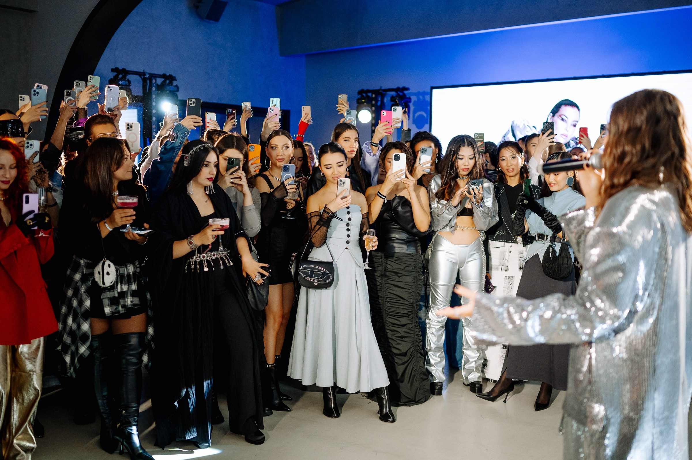 Nigay school — Выпускной школы стилистов Карины Нигай. Фотограф Вито Бурмасов | Москва