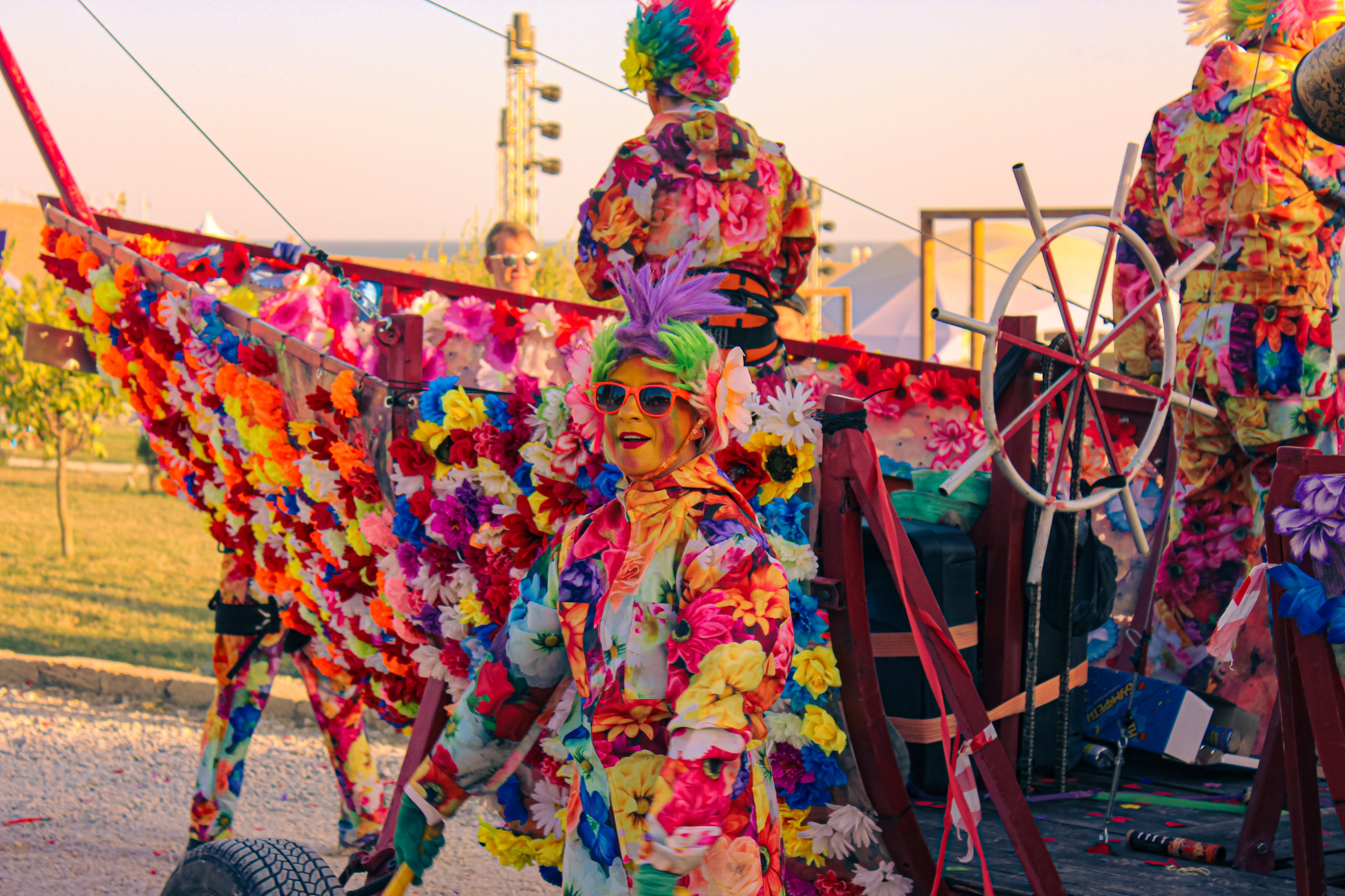 Макаркина студио Таврида Арт. Rystemys Picture