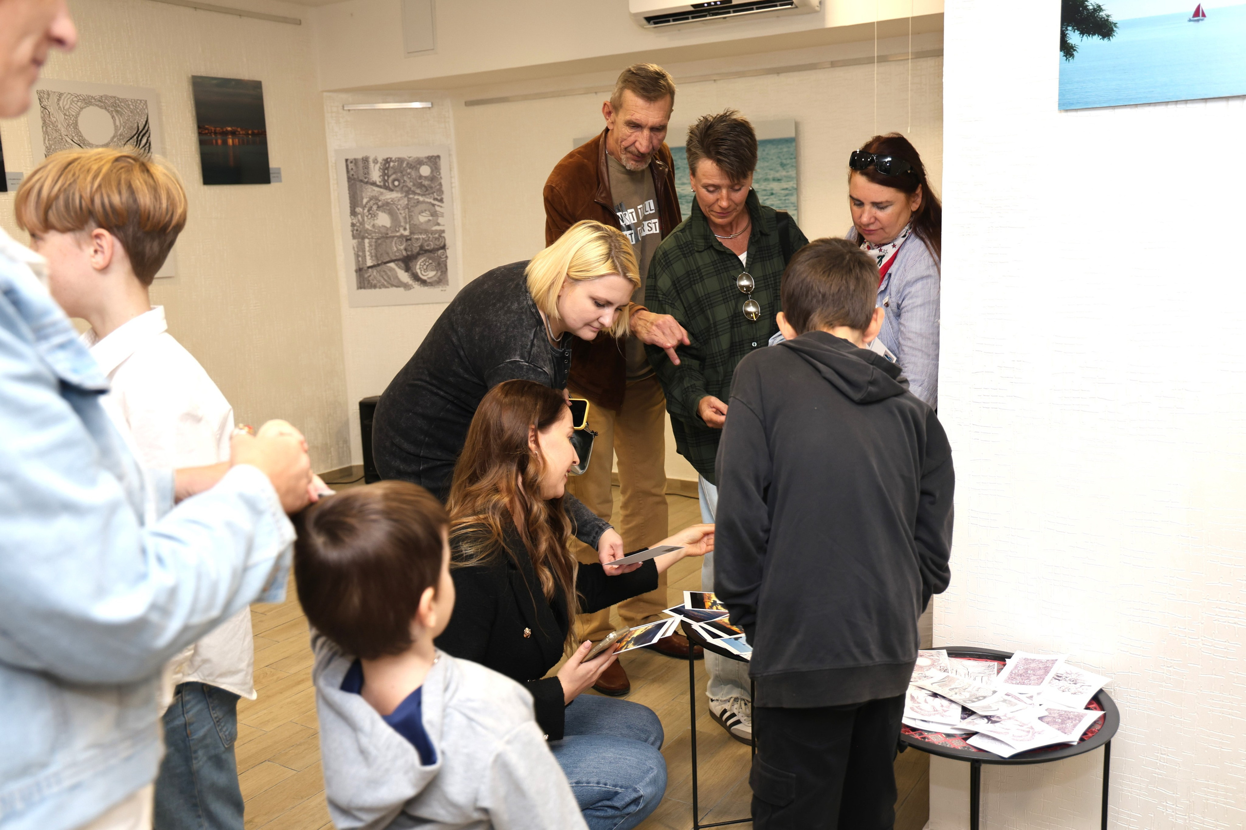 Открытие выставки в АРТ-пространстве Ники Сухаревой «Чёрное море». Фотограф в Геленджике Нина Небесная