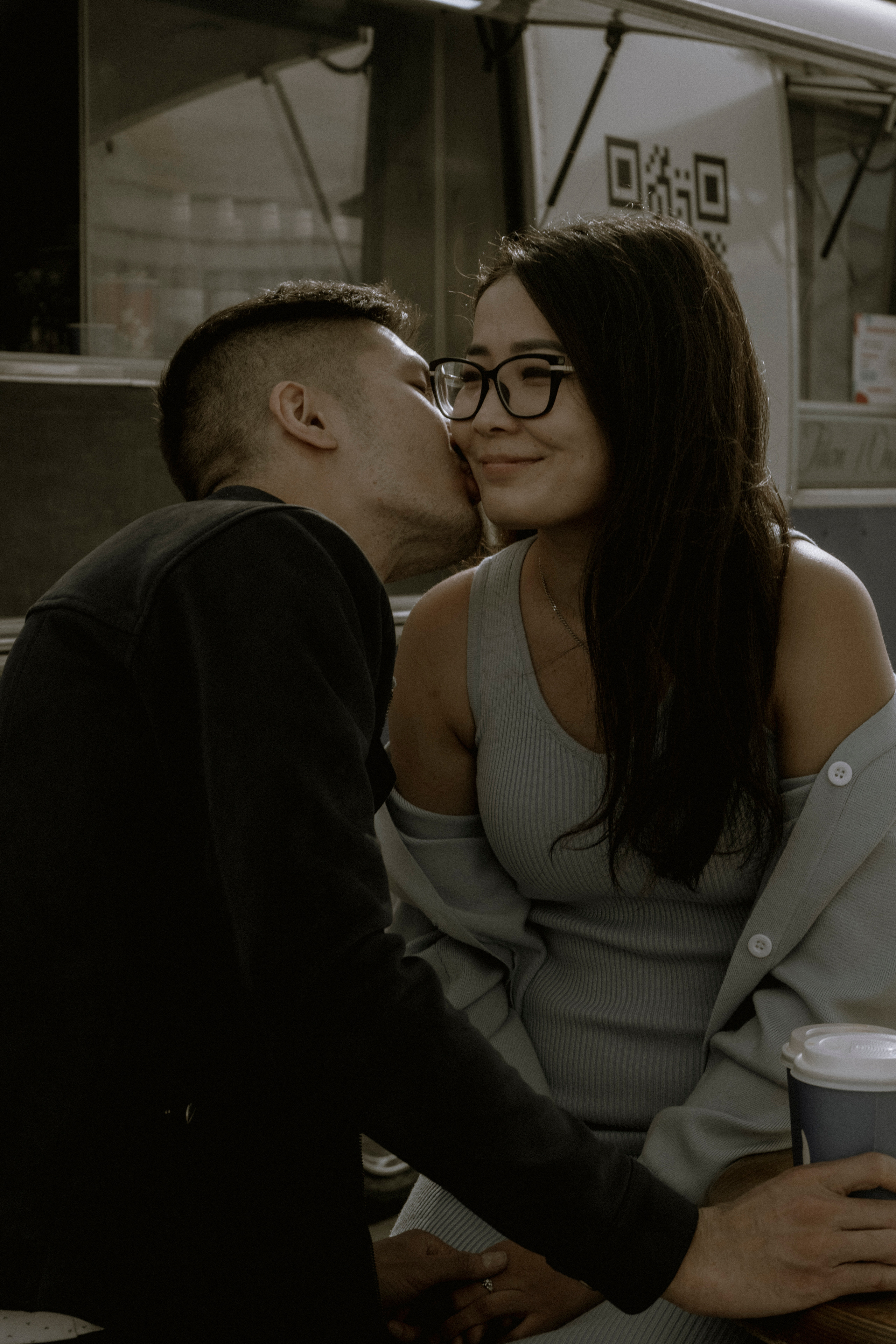 Love story Азамат и Аина. Фотографирую пары и индивидуальные съемки в Алматы Шунько Ирина