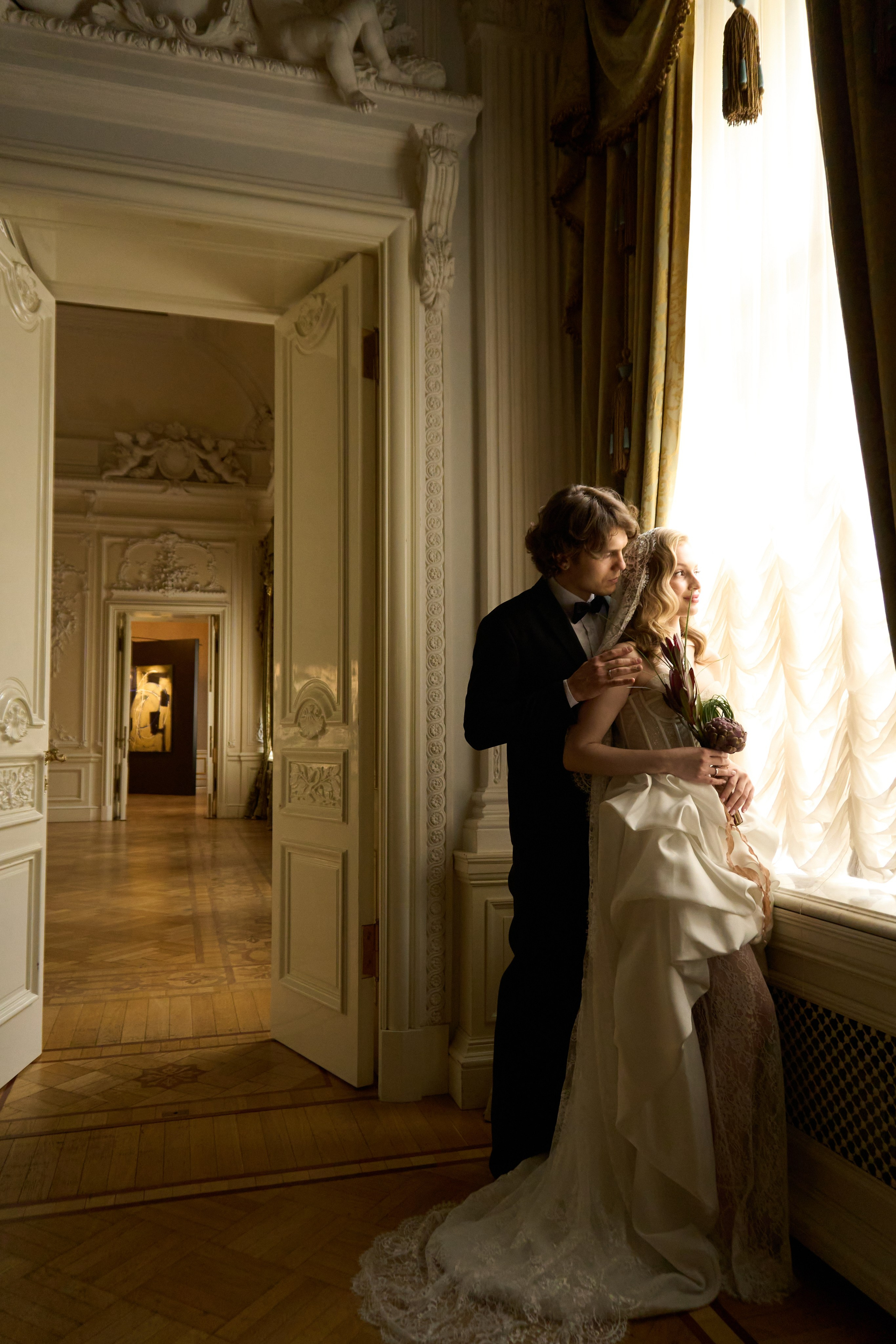 Сборы+прогулка. Свадебный фотограф в Москве Алина Лисовская