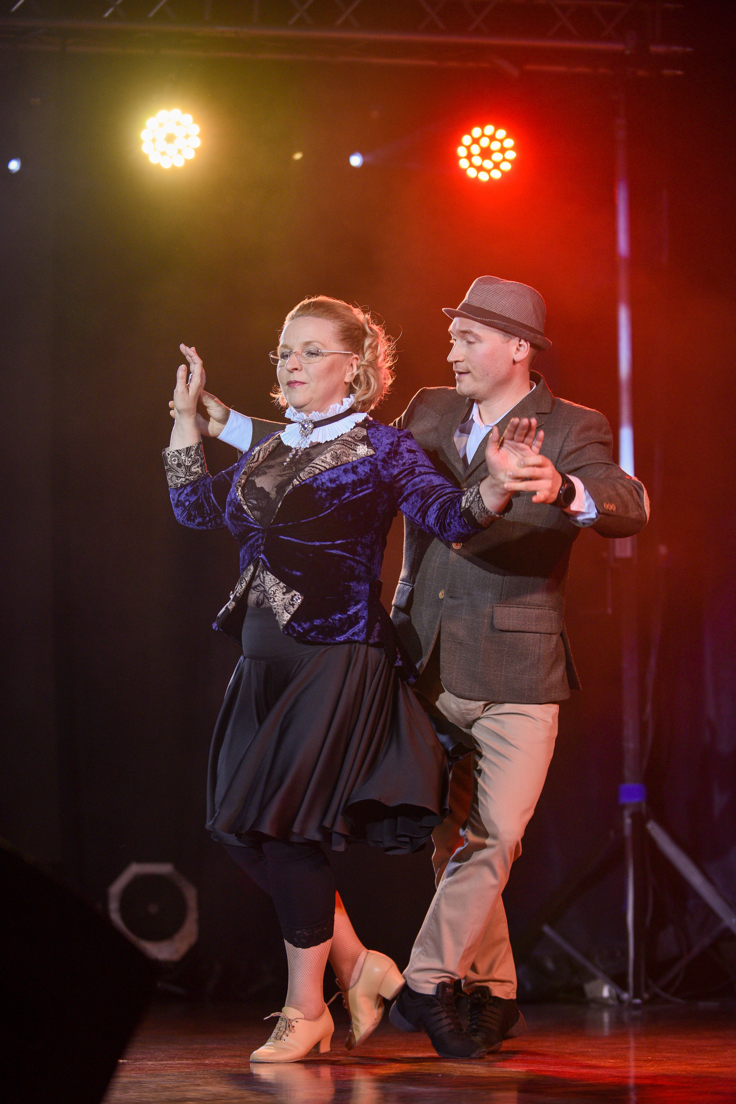 Танцы. Профессиональный фотограф Москва Россия Граждан Олег