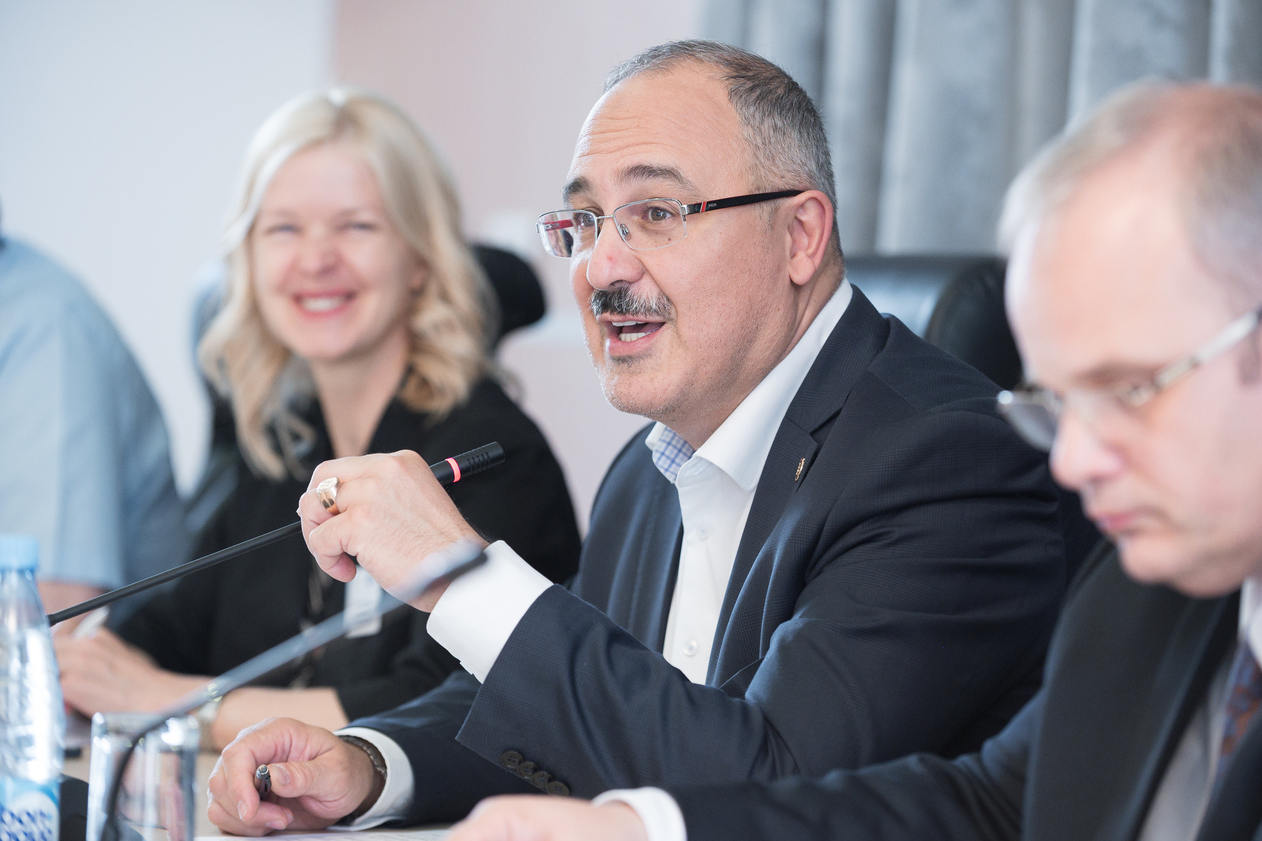 Конференции. Профессиональный фотограф Москва Россия Граждан Олег