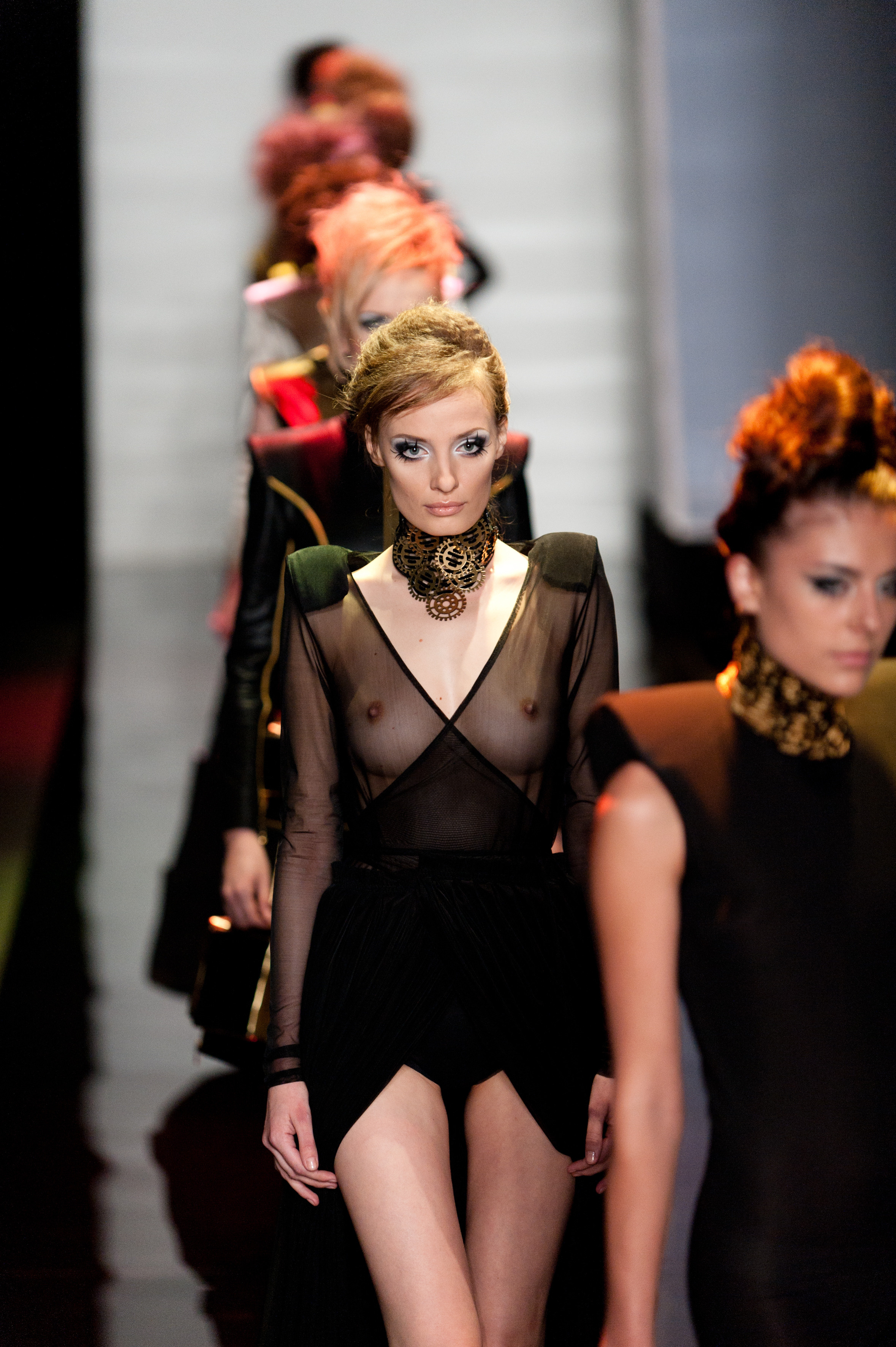 Показы мод. Профессиональный фотограф Москва Россия Граждан Олег