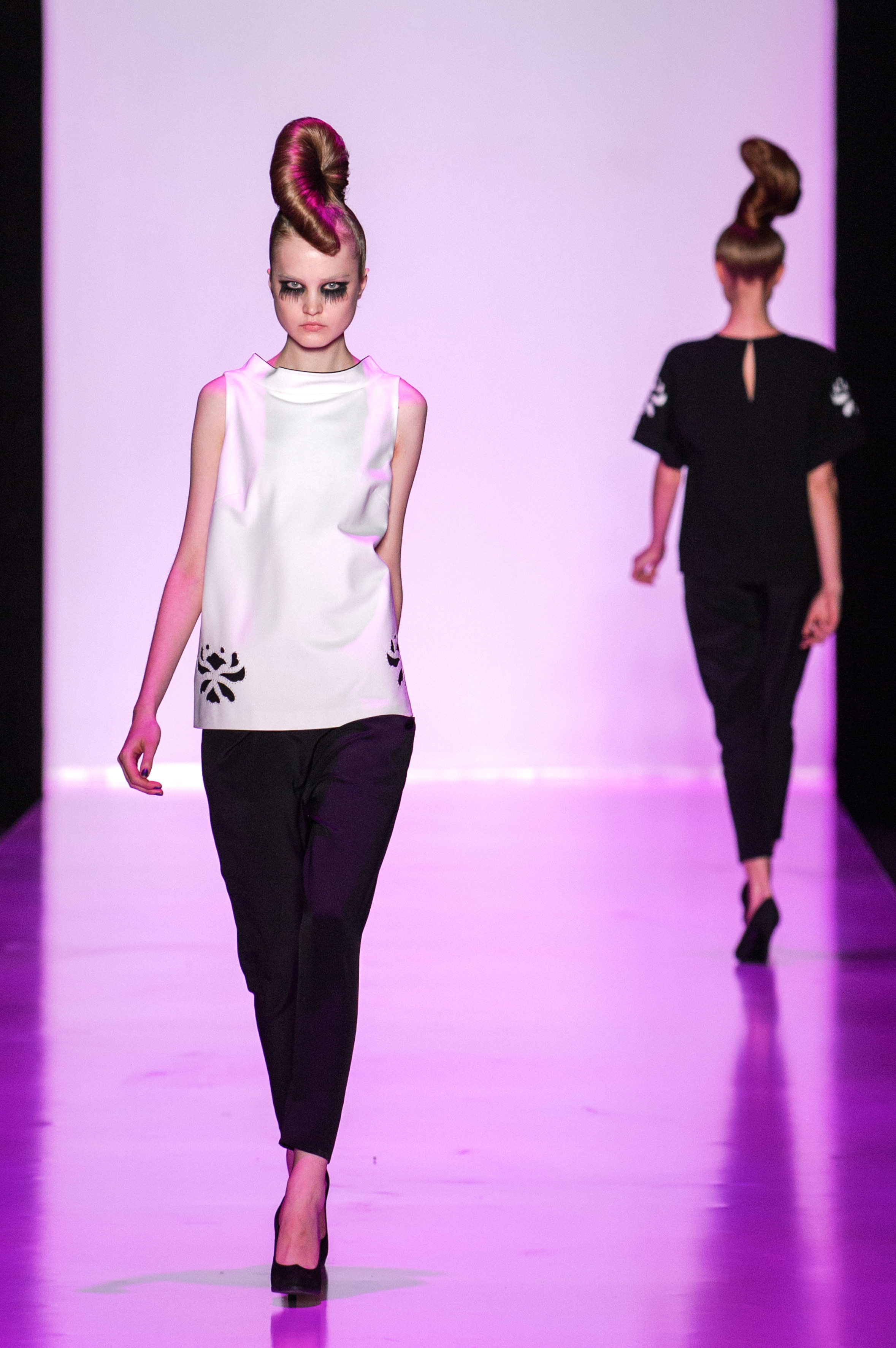 Показы мод. Профессиональный фотограф Москва Россия Граждан Олег