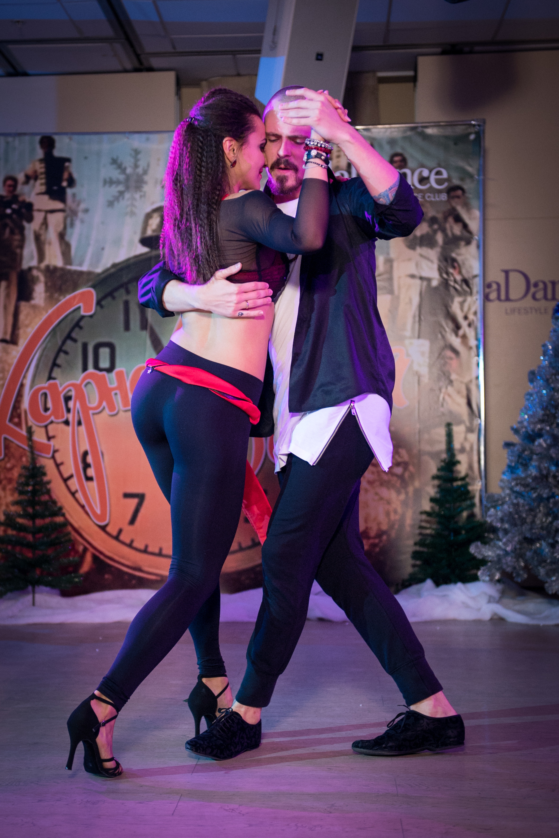 Танцы. Профессиональный фотограф Москва Россия Граждан Олег