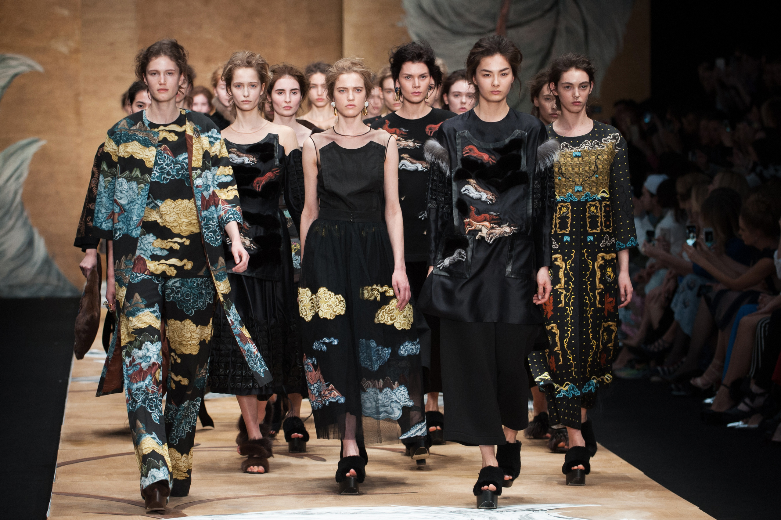 Показы мод. Профессиональный фотограф Москва Россия Граждан Олег