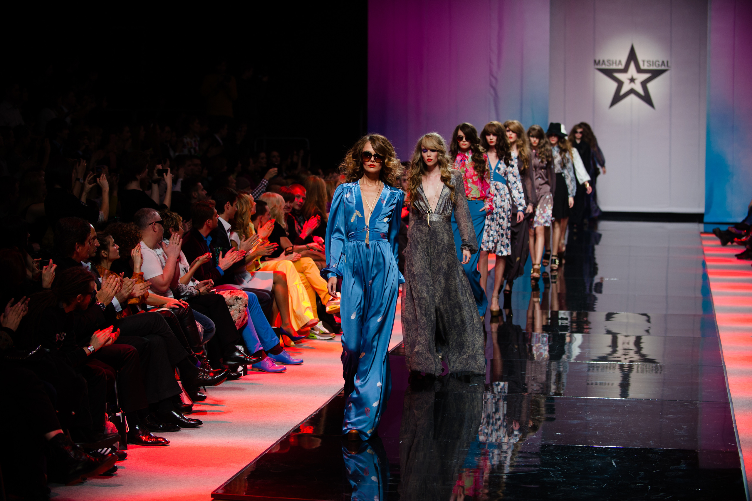 Показы мод. Профессиональный фотограф Москва Россия Граждан Олег