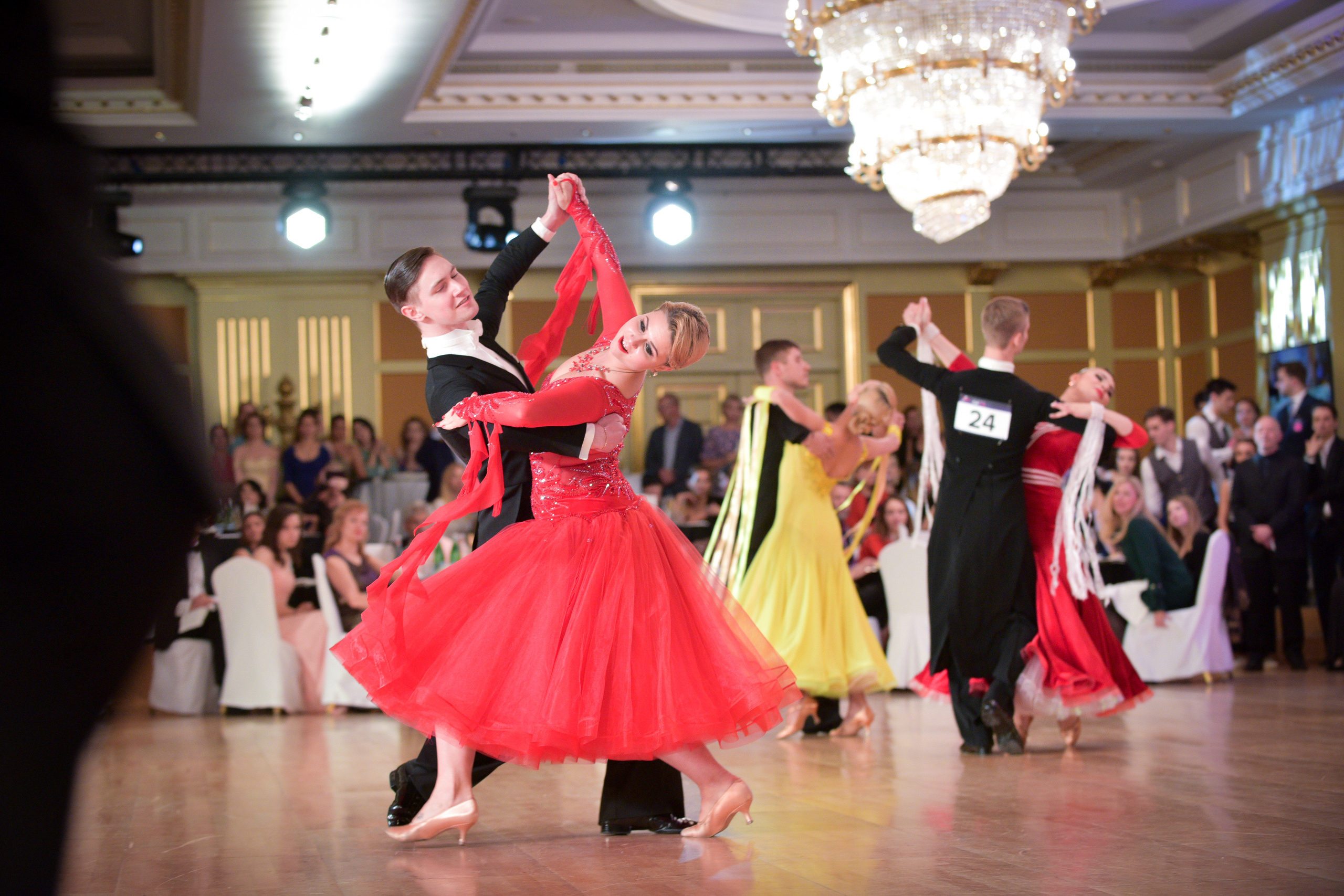 Танцы. Профессиональный фотограф Москва Россия Граждан Олег